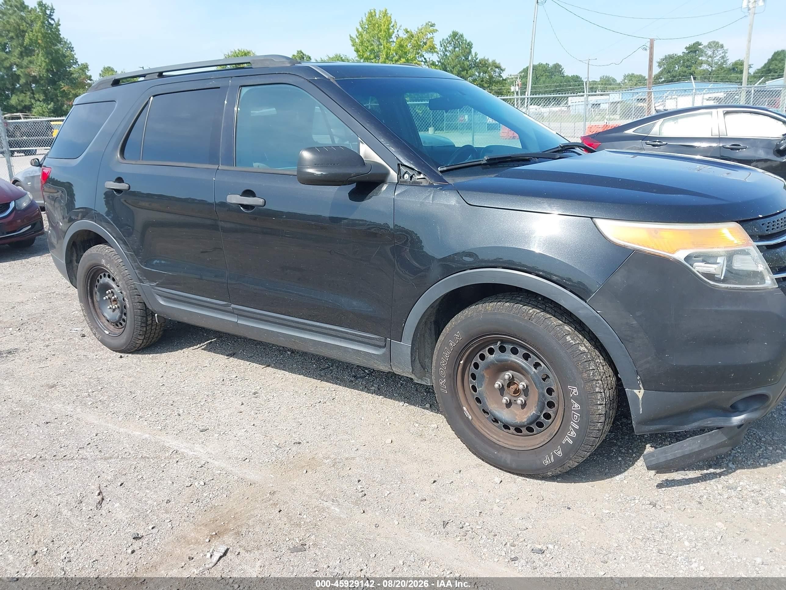 2014 Ford Explorer   Black vin: 1FM5K8B86EGA30227