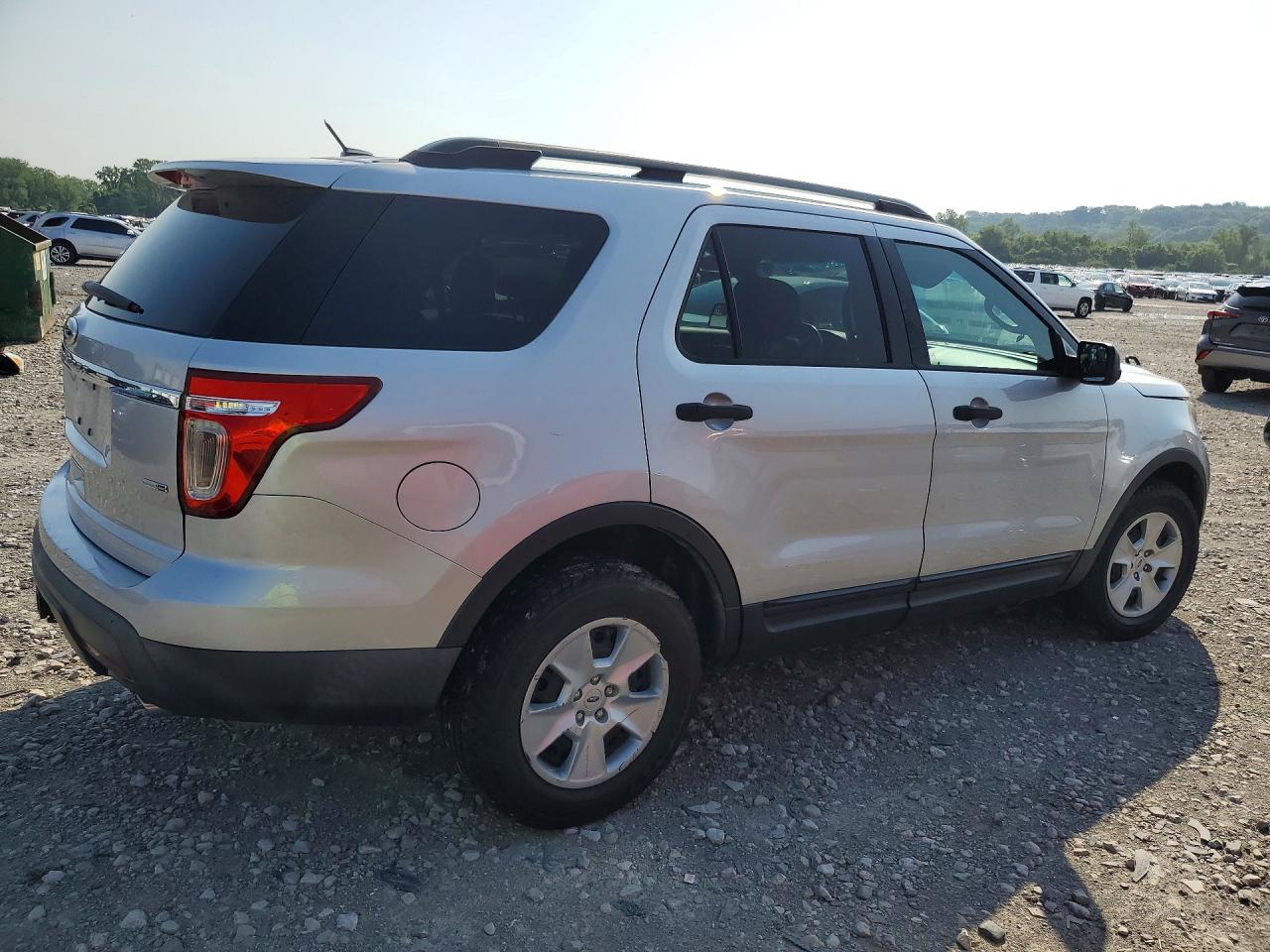 2014 Ford Explorer Silver vin: 1FM5K8B86EGA43513