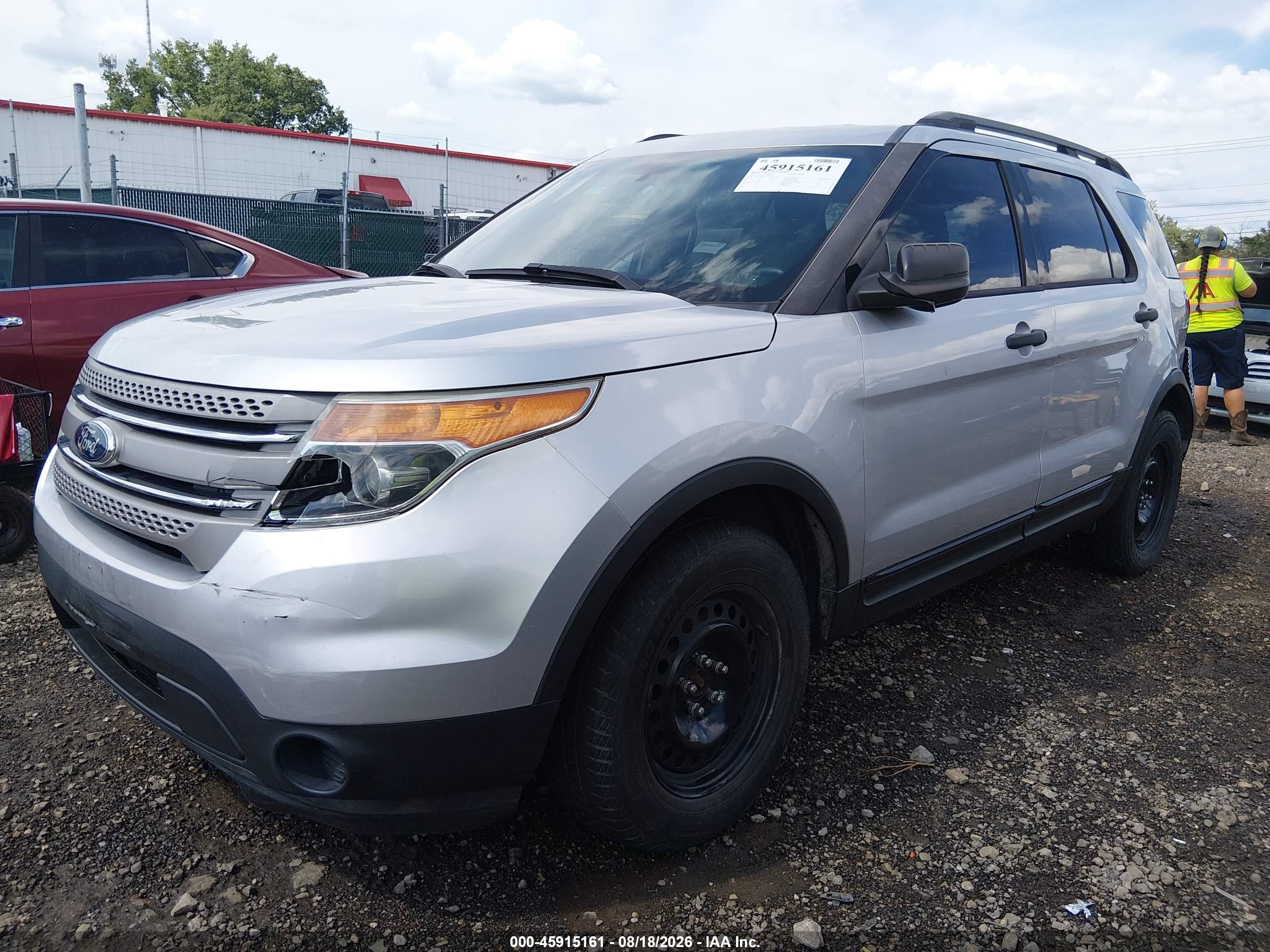 2014 Ford Explorer Silver vin: 1FM5K8B86EGA90816