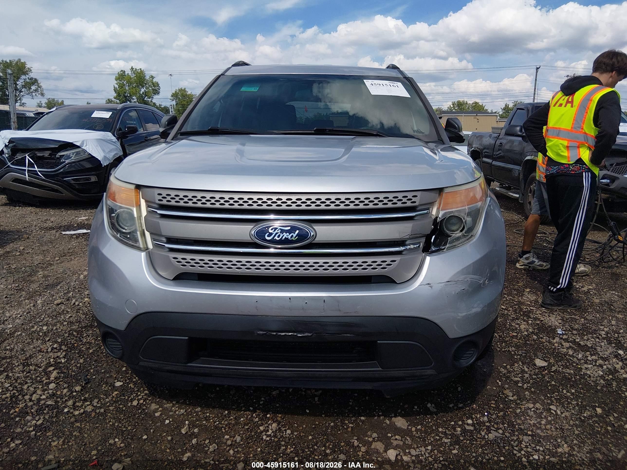 2014 Ford Explorer Silver vin: 1FM5K8B86EGA90816
