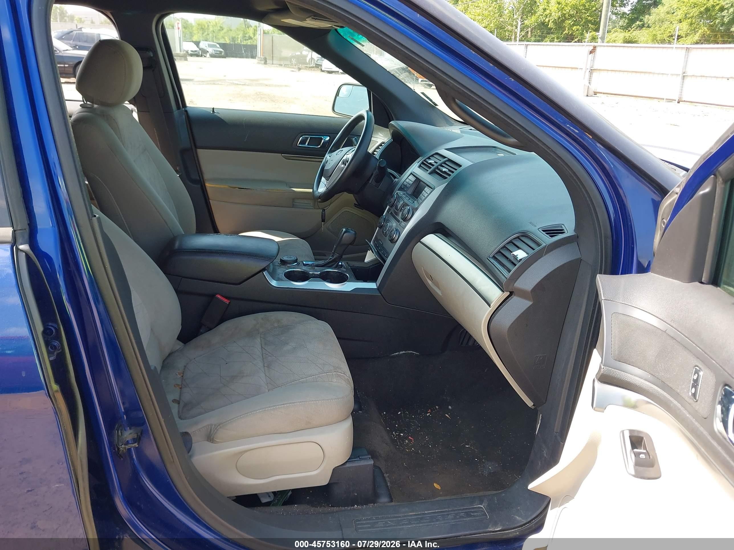 2015 Ford Explorer   Синий vin: 1FM5K8B86FGA35784