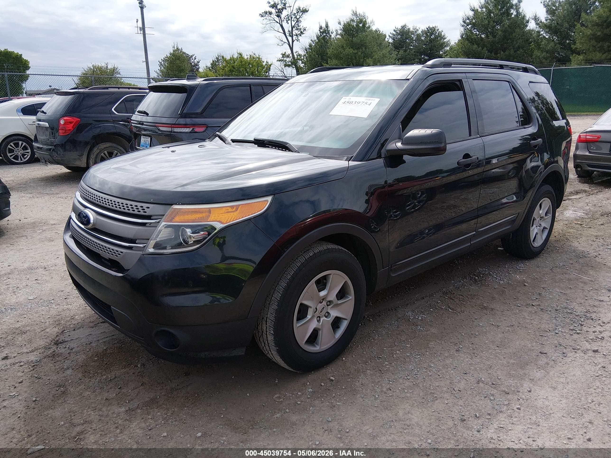2014 Ford Explorer   Black vin: 1FM5K8B87EGA92056