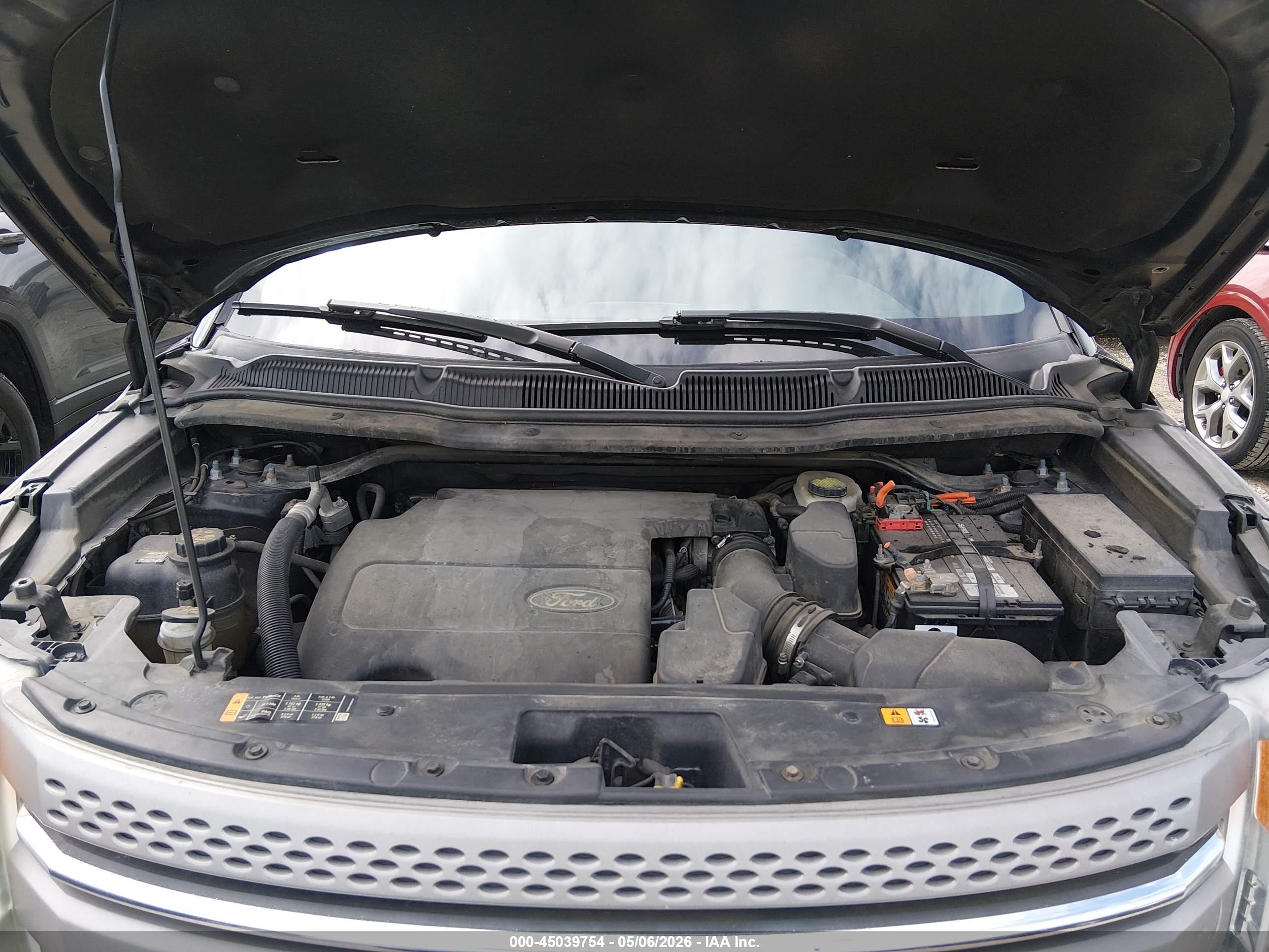 2014 Ford Explorer   Black vin: 1FM5K8B87EGA92056