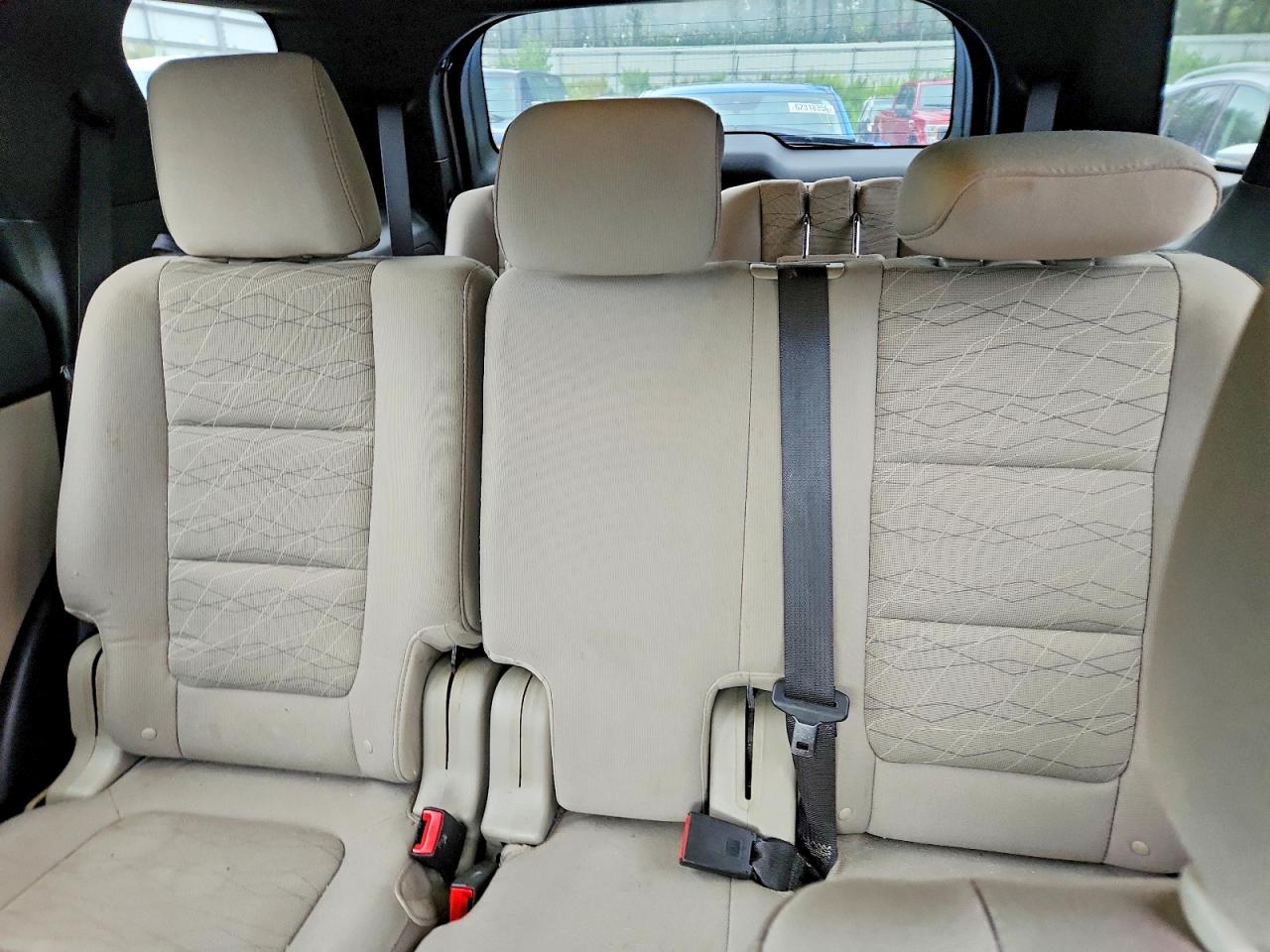 2015 Ford Explorer Белый vin: 1FM5K8B87FGB09956