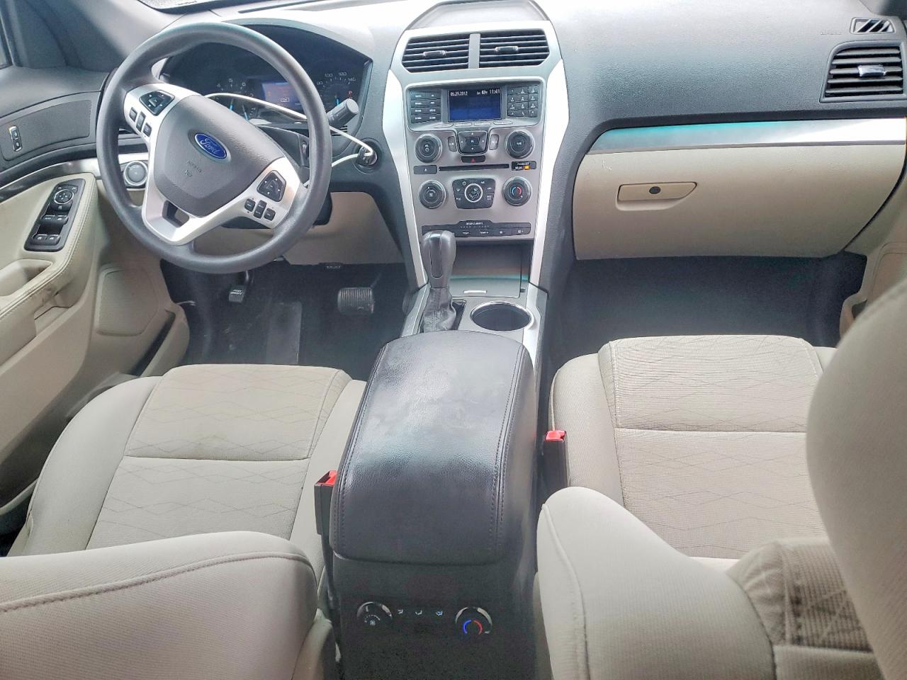 2013 Ford Explorer White vin: 1FM5K8B88DGC26362