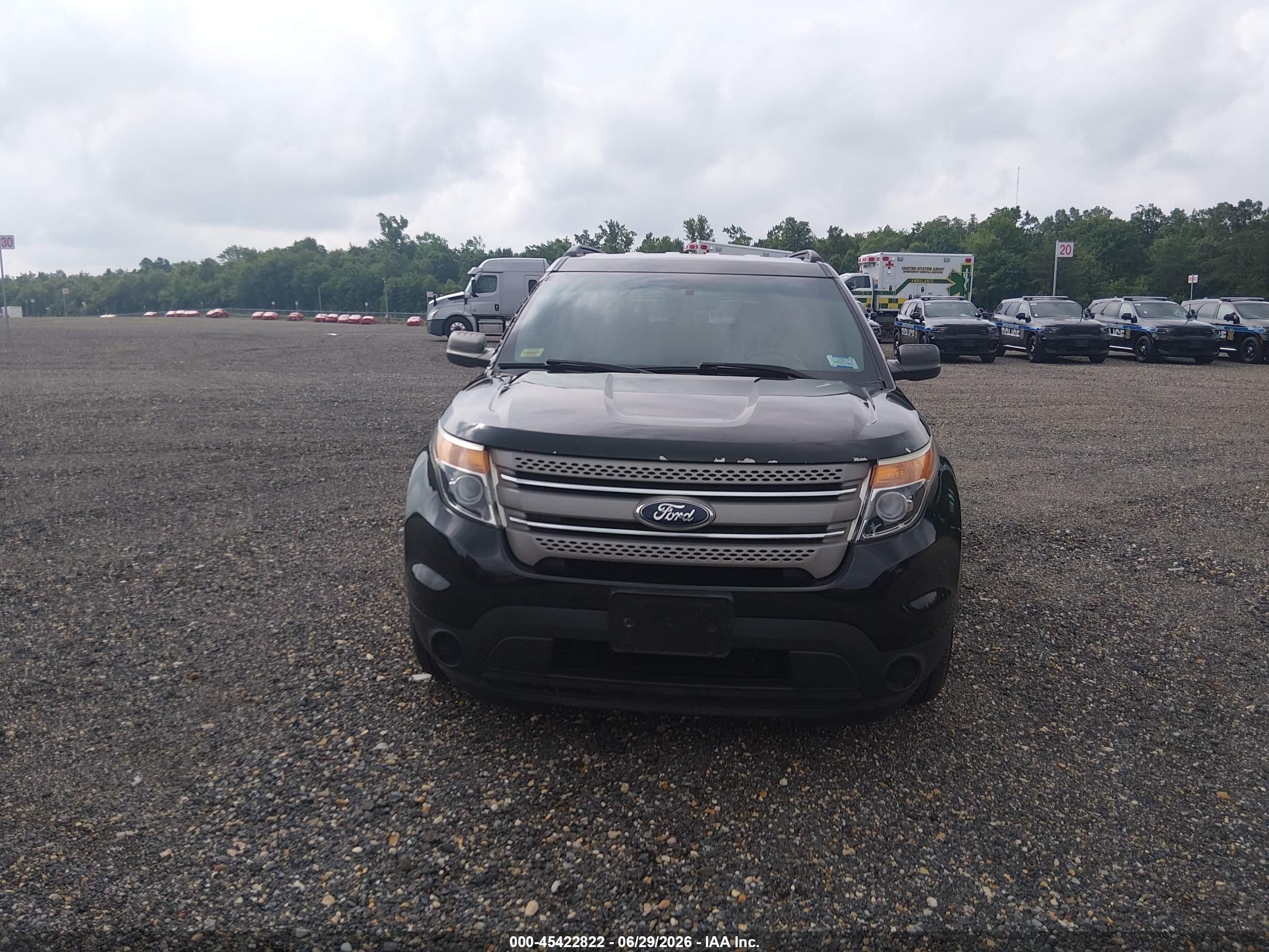 2014 Ford Explorer   Black vin: 1FM5K8B88EGA92731