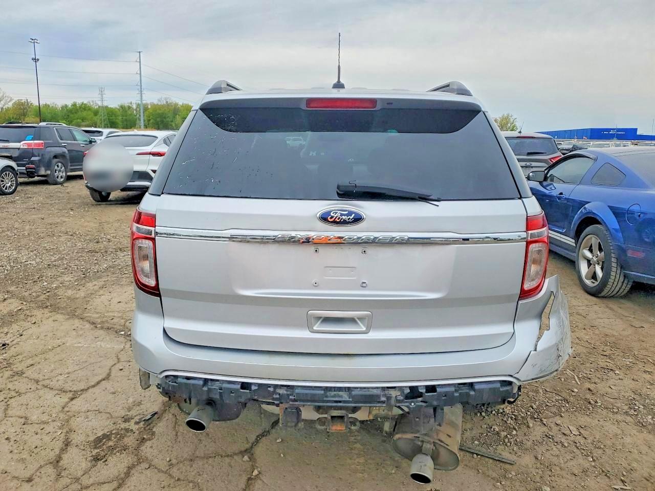 2015 Ford Explorer Silver vin: 1FM5K8B88FGA59861
