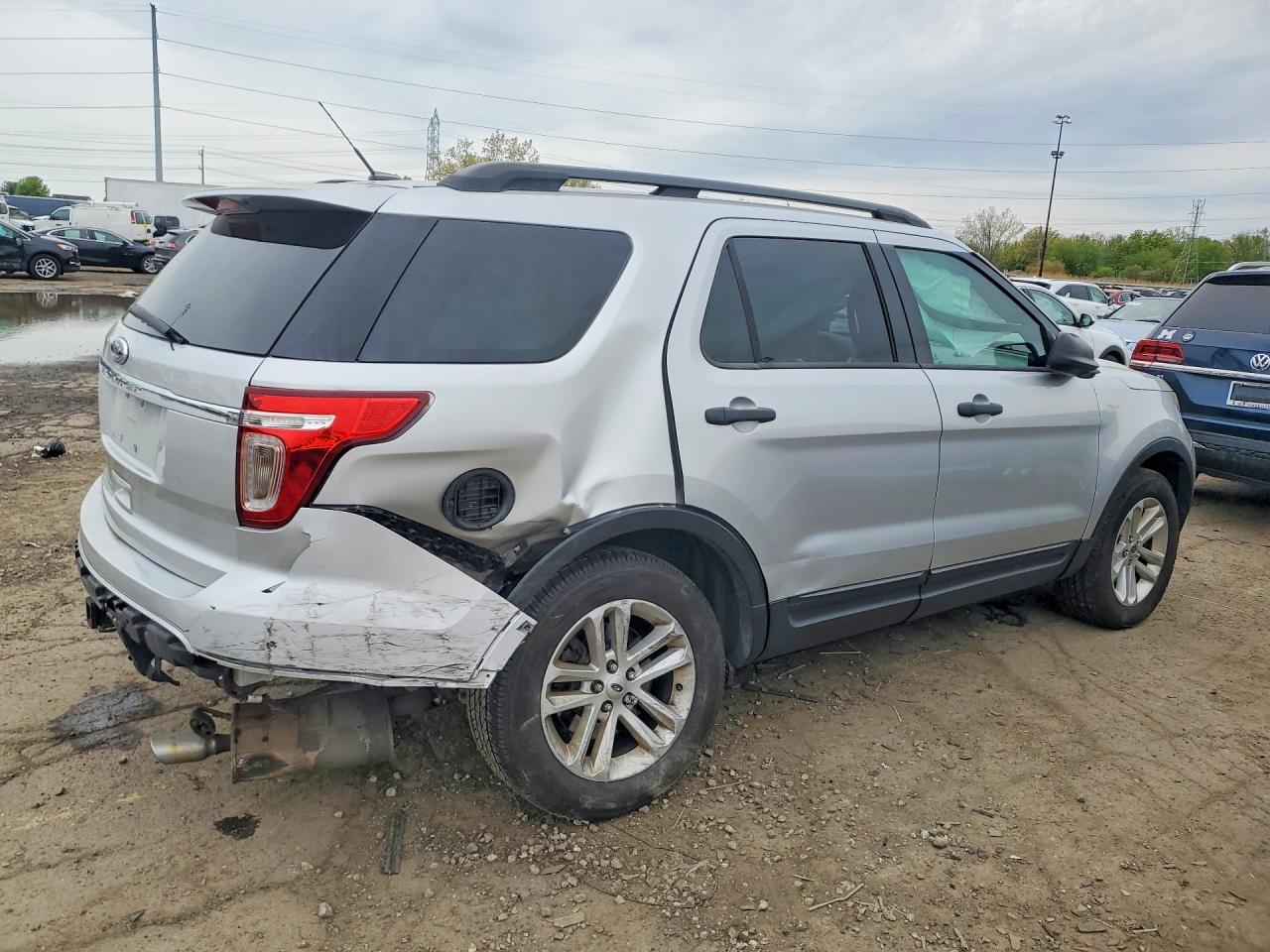 2015 Ford Explorer Silver vin: 1FM5K8B88FGA59861