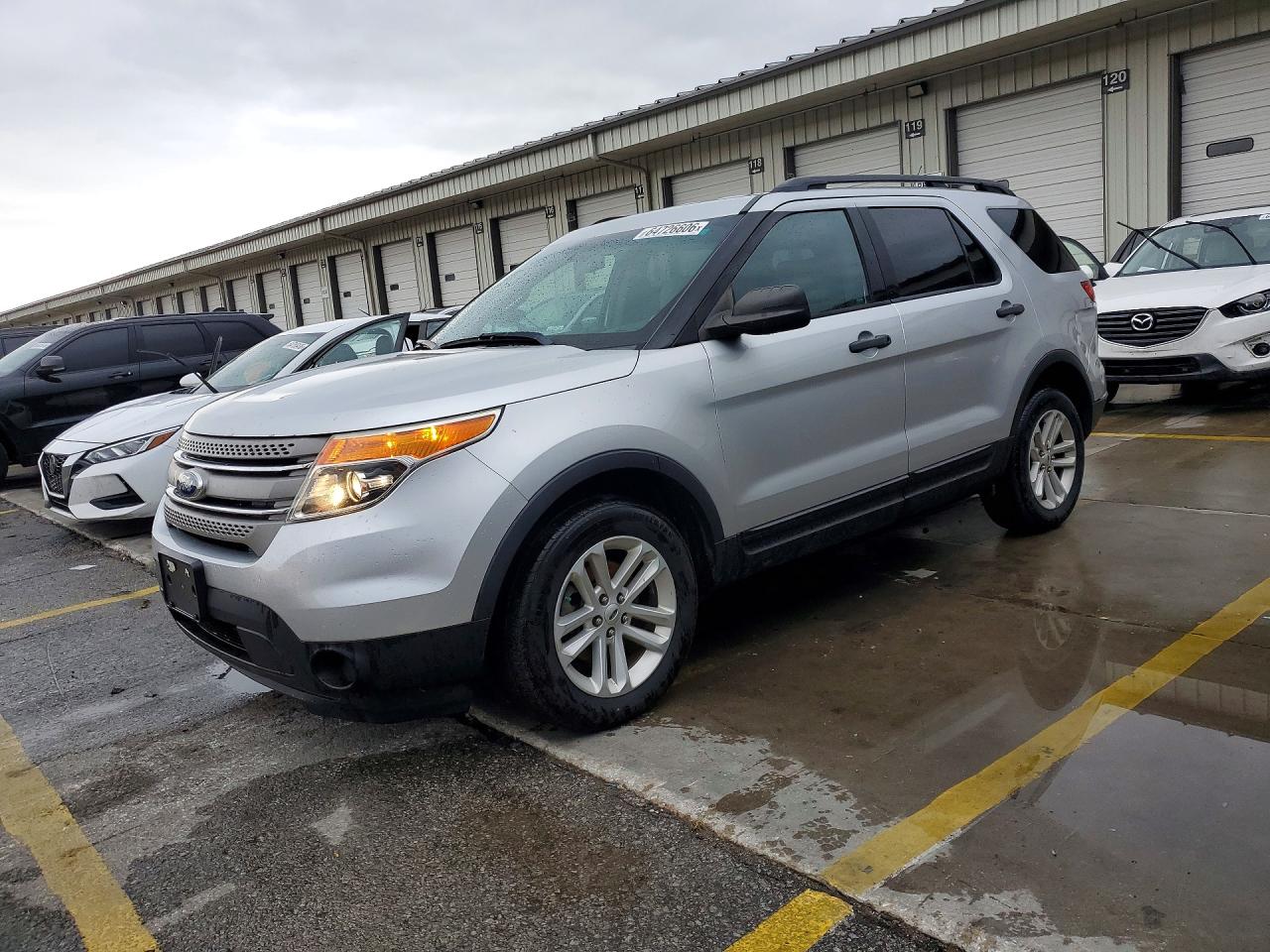 2015 Ford Explorer Silver vin: 1FM5K8B88FGB99828