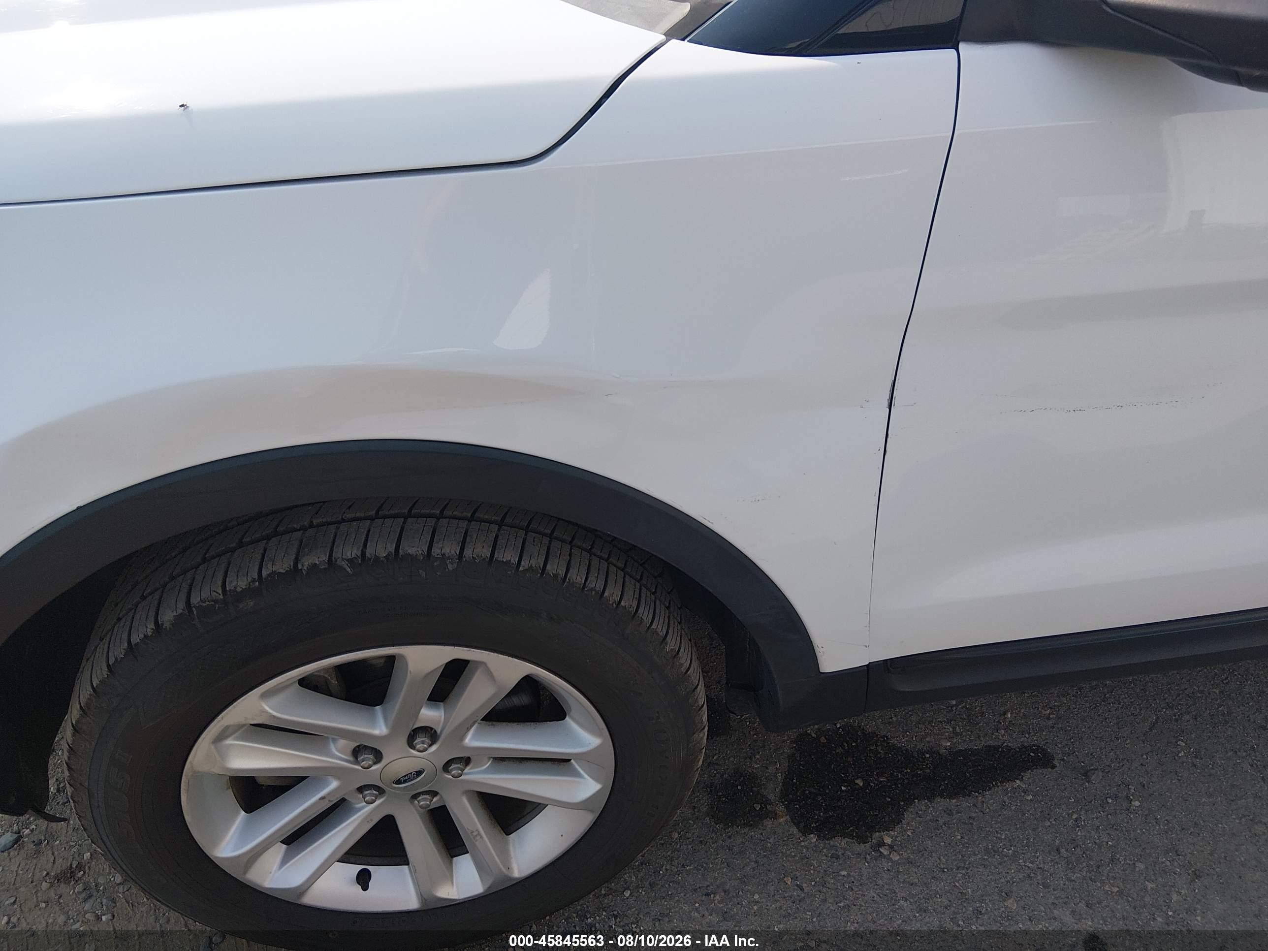 2015 Ford Explorer   Black vin: 1FM5K8B88FGC53855