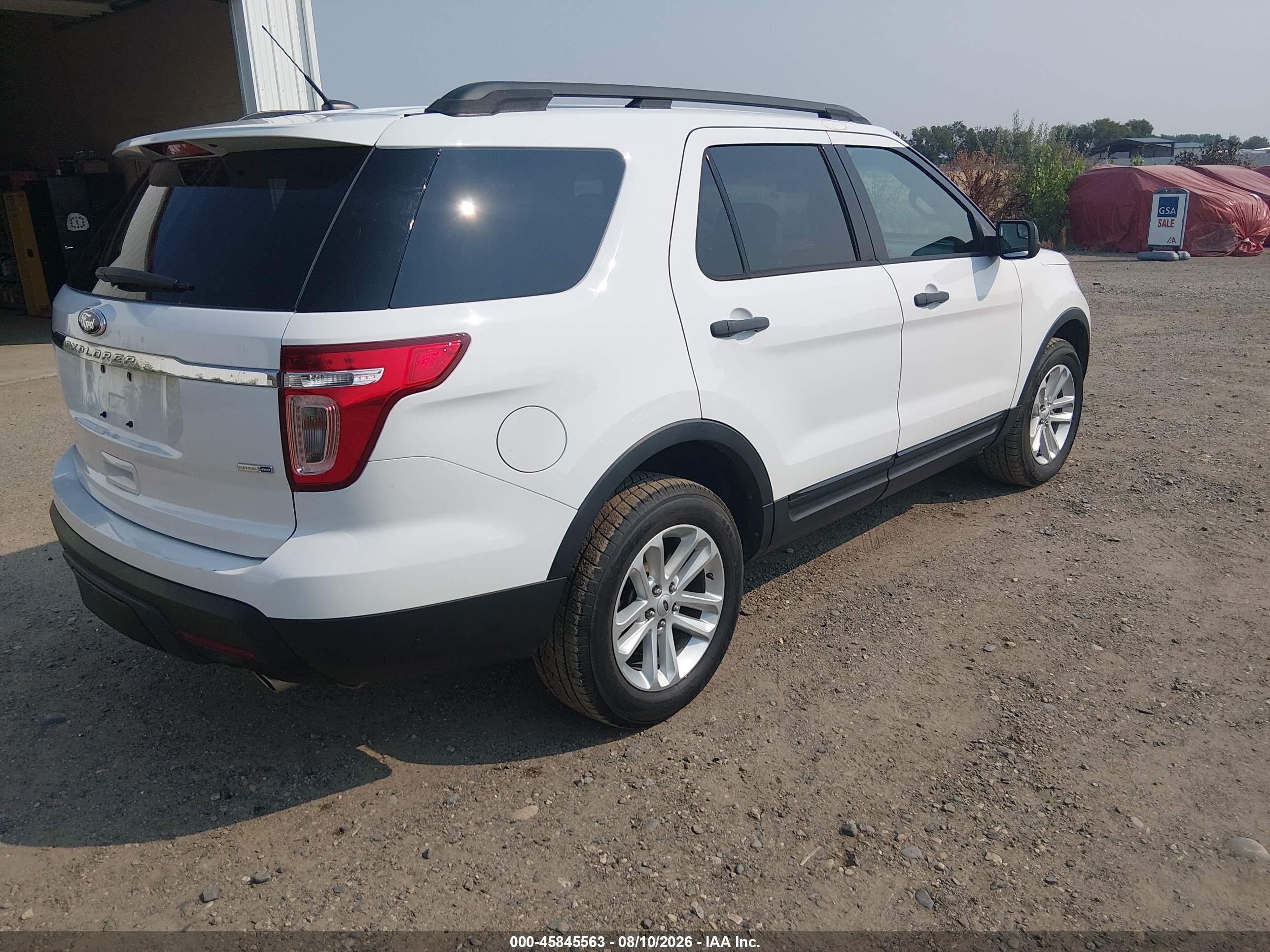 2015 Ford Explorer   Black vin: 1FM5K8B88FGC53855