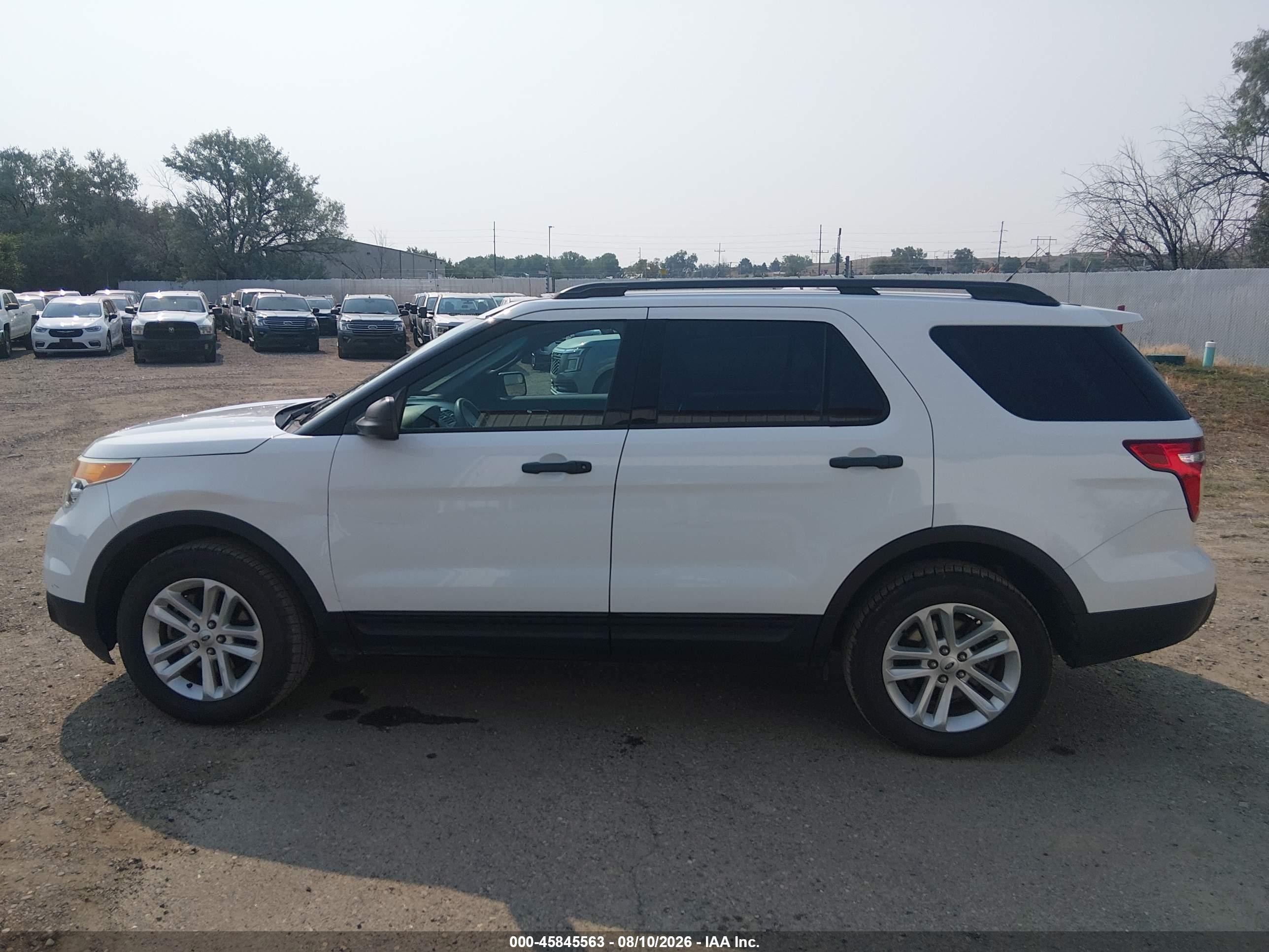 2015 Ford Explorer   Black vin: 1FM5K8B88FGC53855