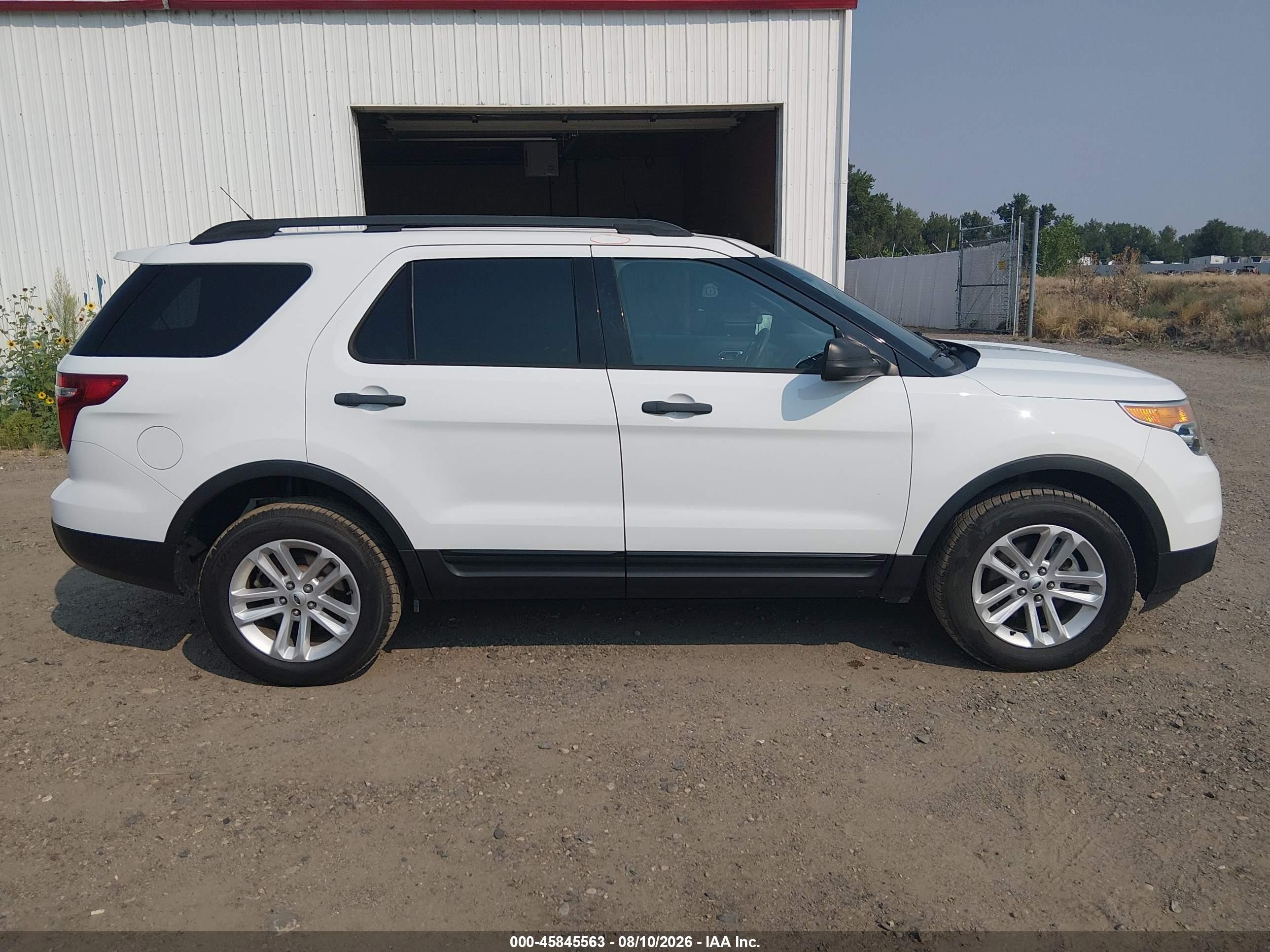 2015 Ford Explorer   Black vin: 1FM5K8B88FGC53855