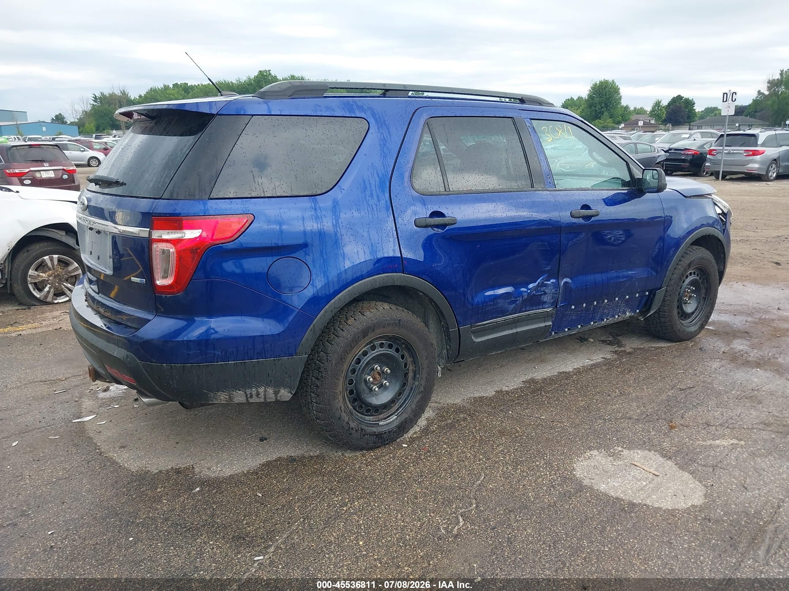 2013 Ford Explorer   Blue vin: 1FM5K8B89DGA49613
