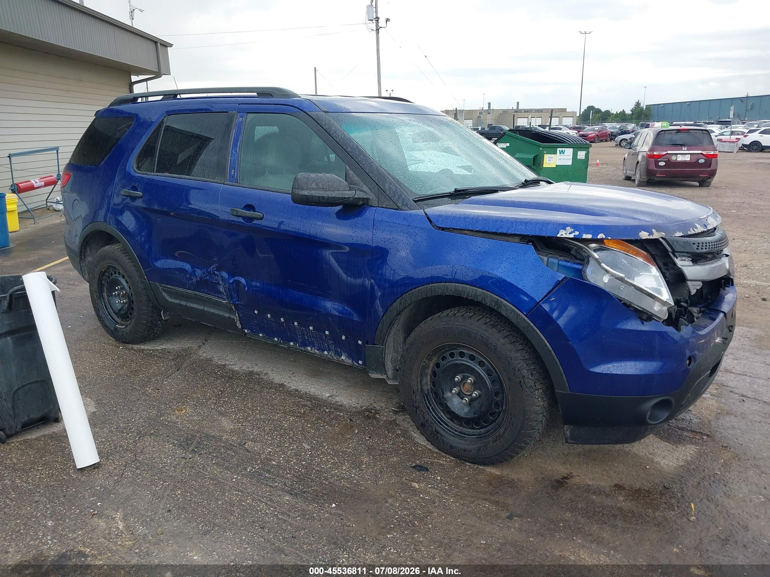 2013 Ford Explorer   Blue vin: 1FM5K8B89DGA49613