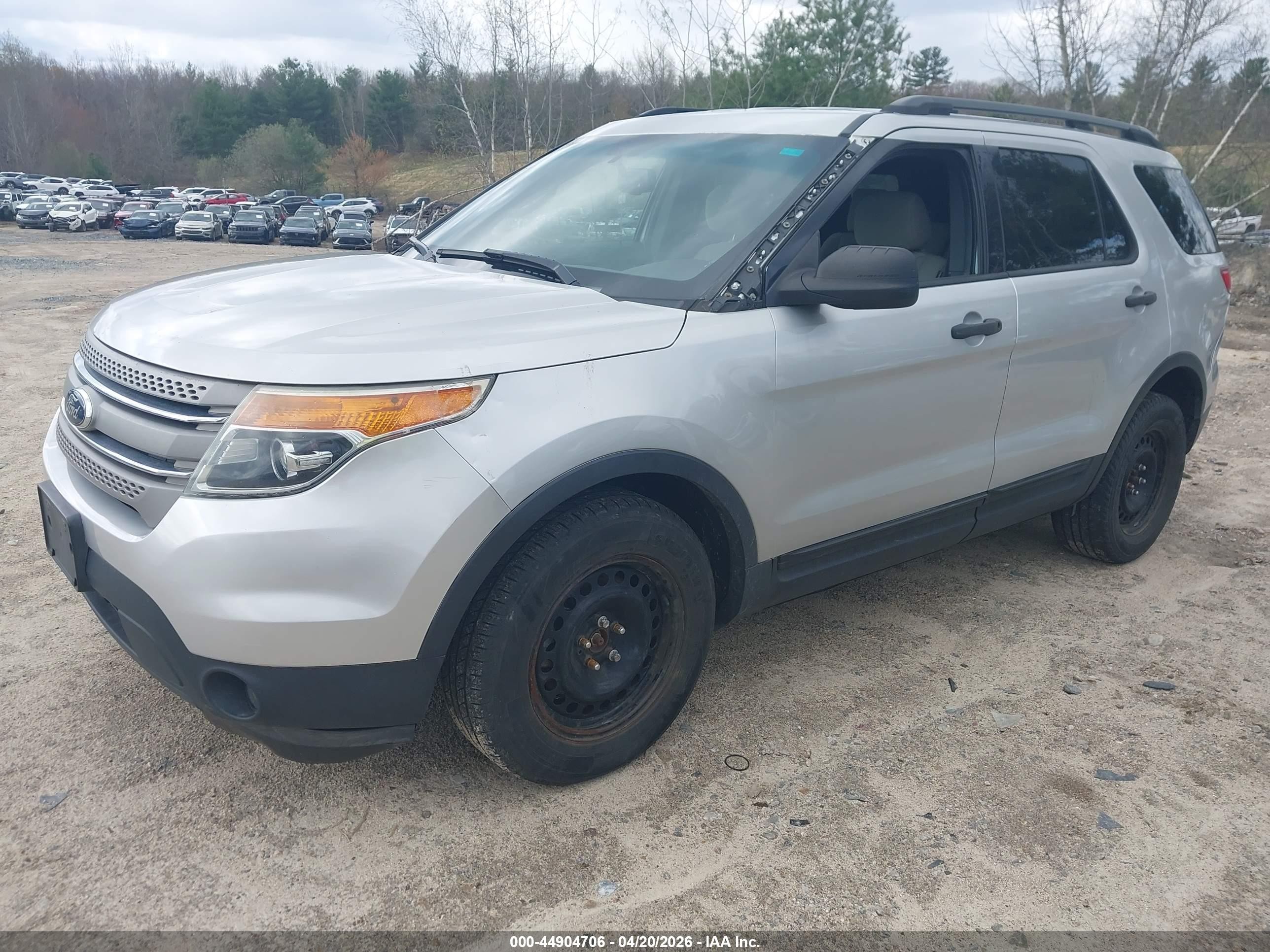 2013 Ford Explorer   Silver vin: 1FM5K8B89DGC40870
