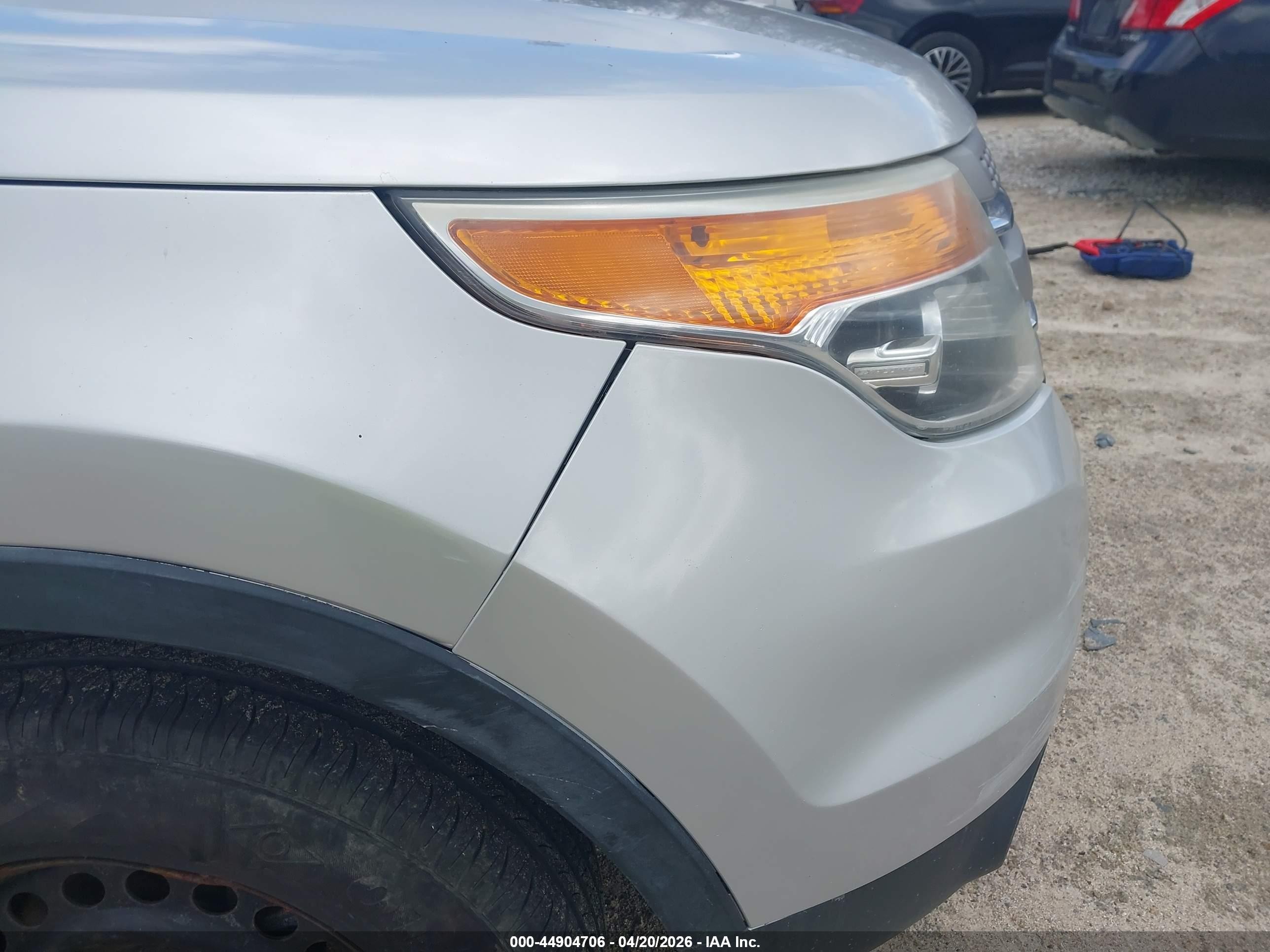 2013 Ford Explorer   Silver vin: 1FM5K8B89DGC40870