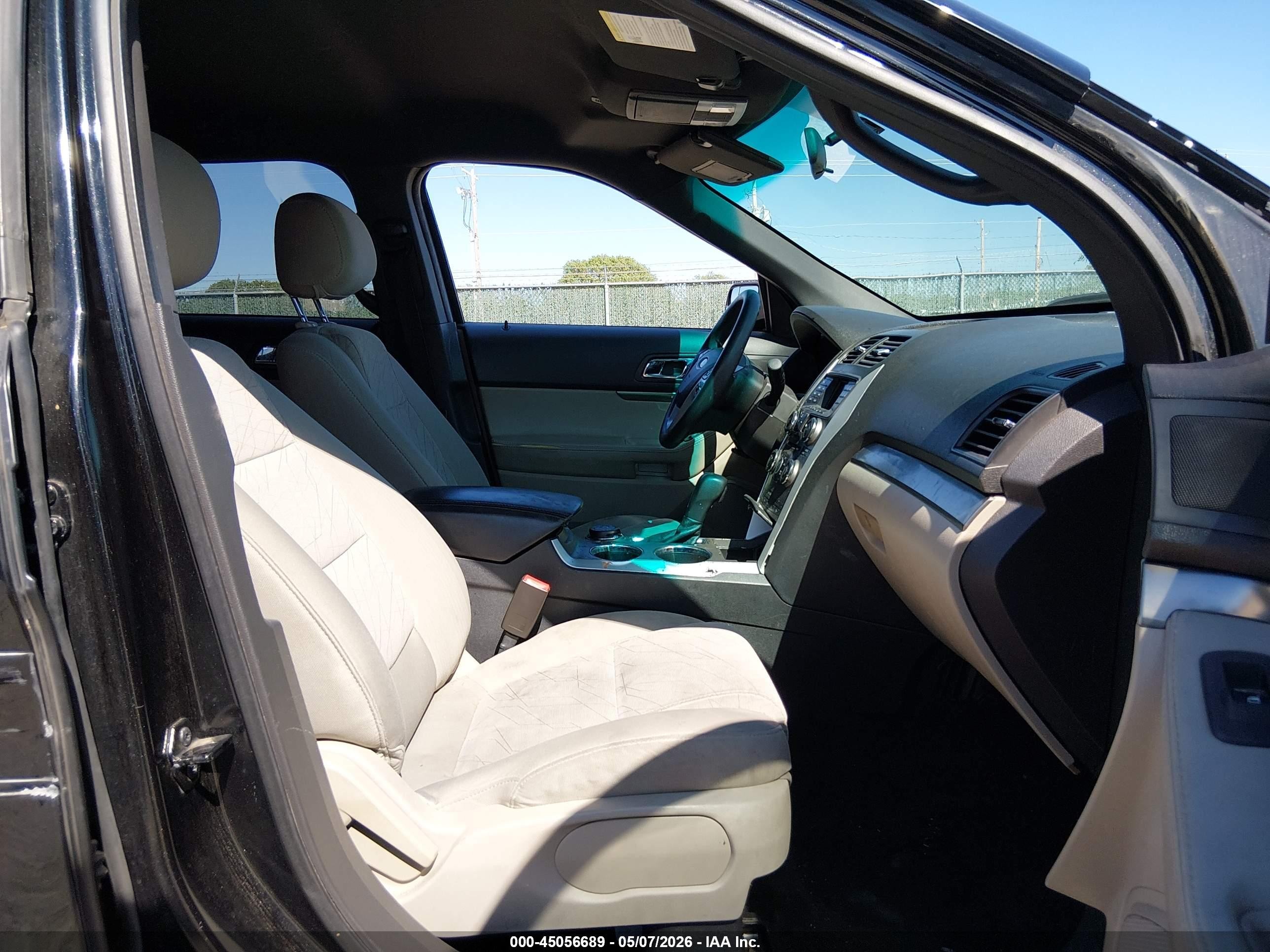 2013 Ford Explorer   Черный vin: 1FM5K8B89DGC76137