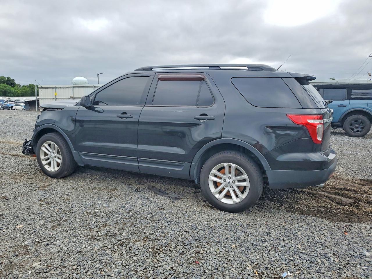2015 Ford Explorer Черный vin: 1FM5K8B89FGA41773