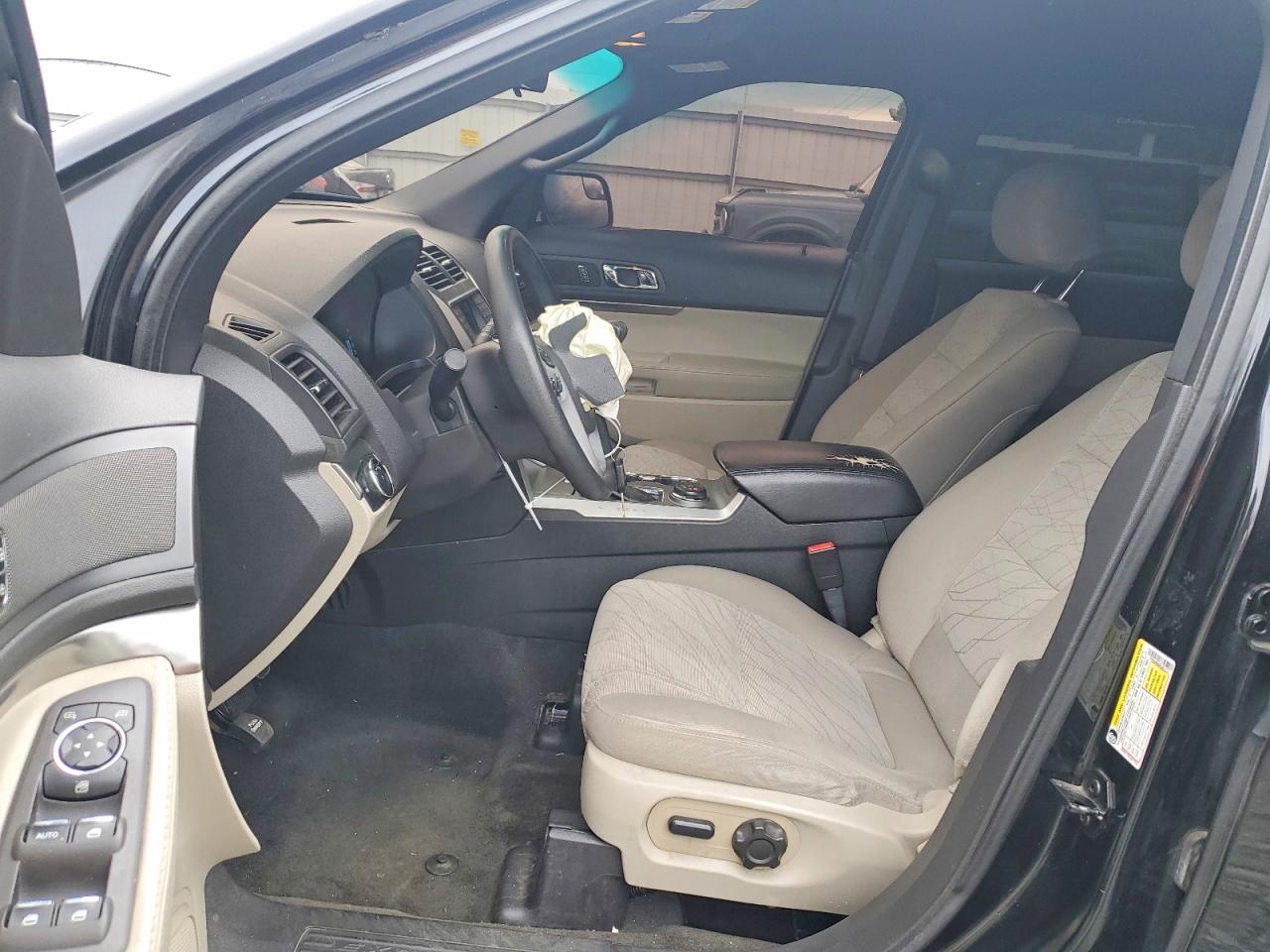2015 Ford Explorer Черный vin: 1FM5K8B89FGA41773