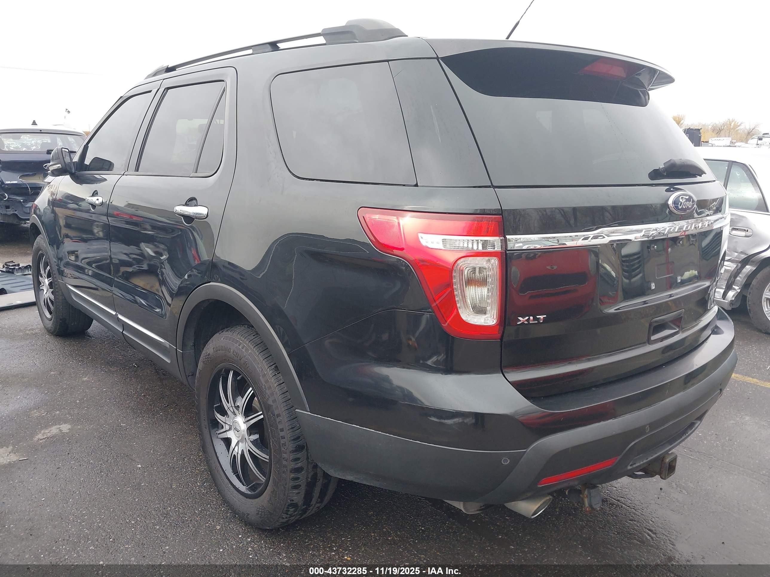 2013 Ford Explorer Xlt Black vin: 1FM5K8D80DGA26413