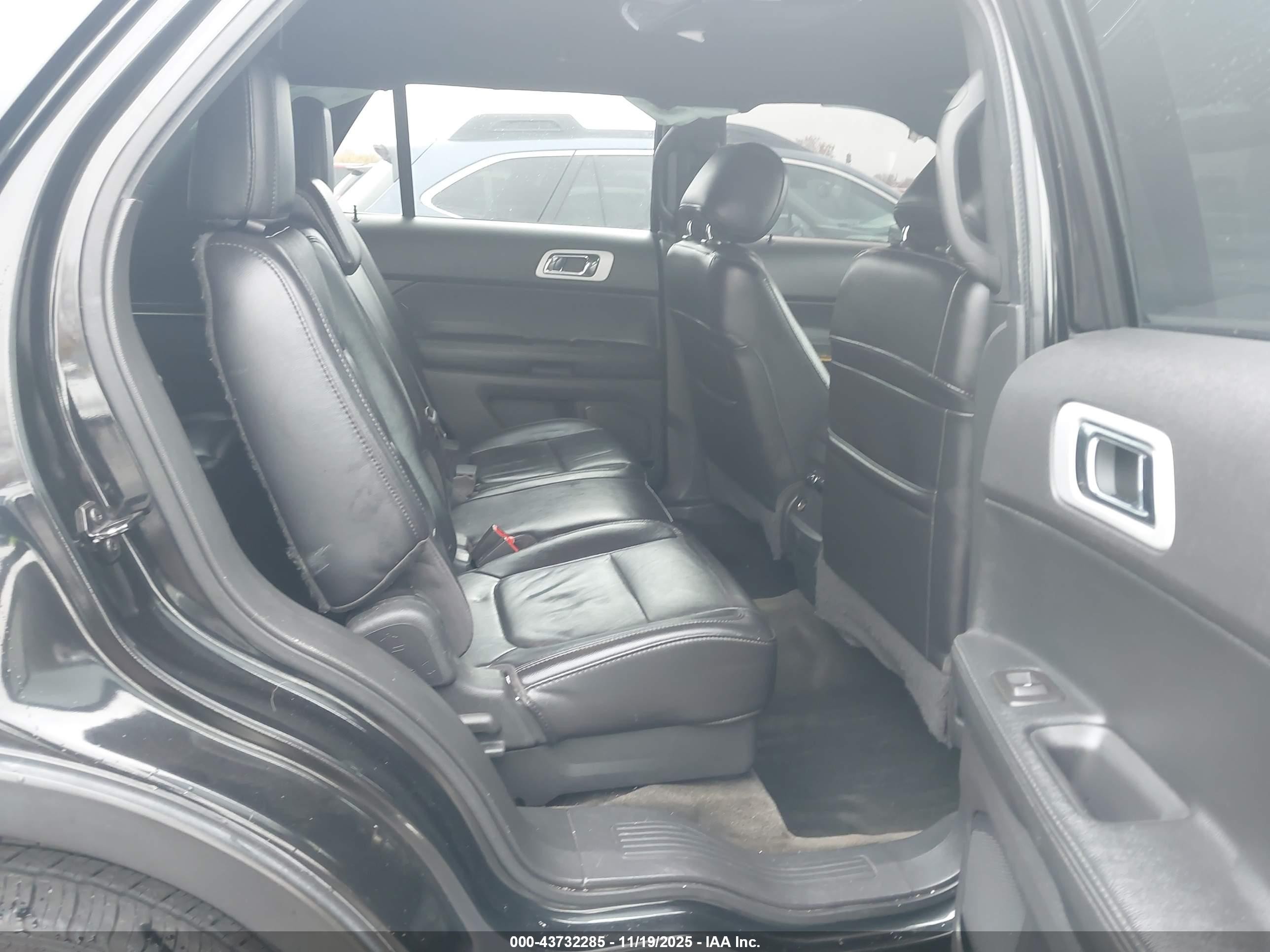 2013 Ford Explorer Xlt Black vin: 1FM5K8D80DGA26413