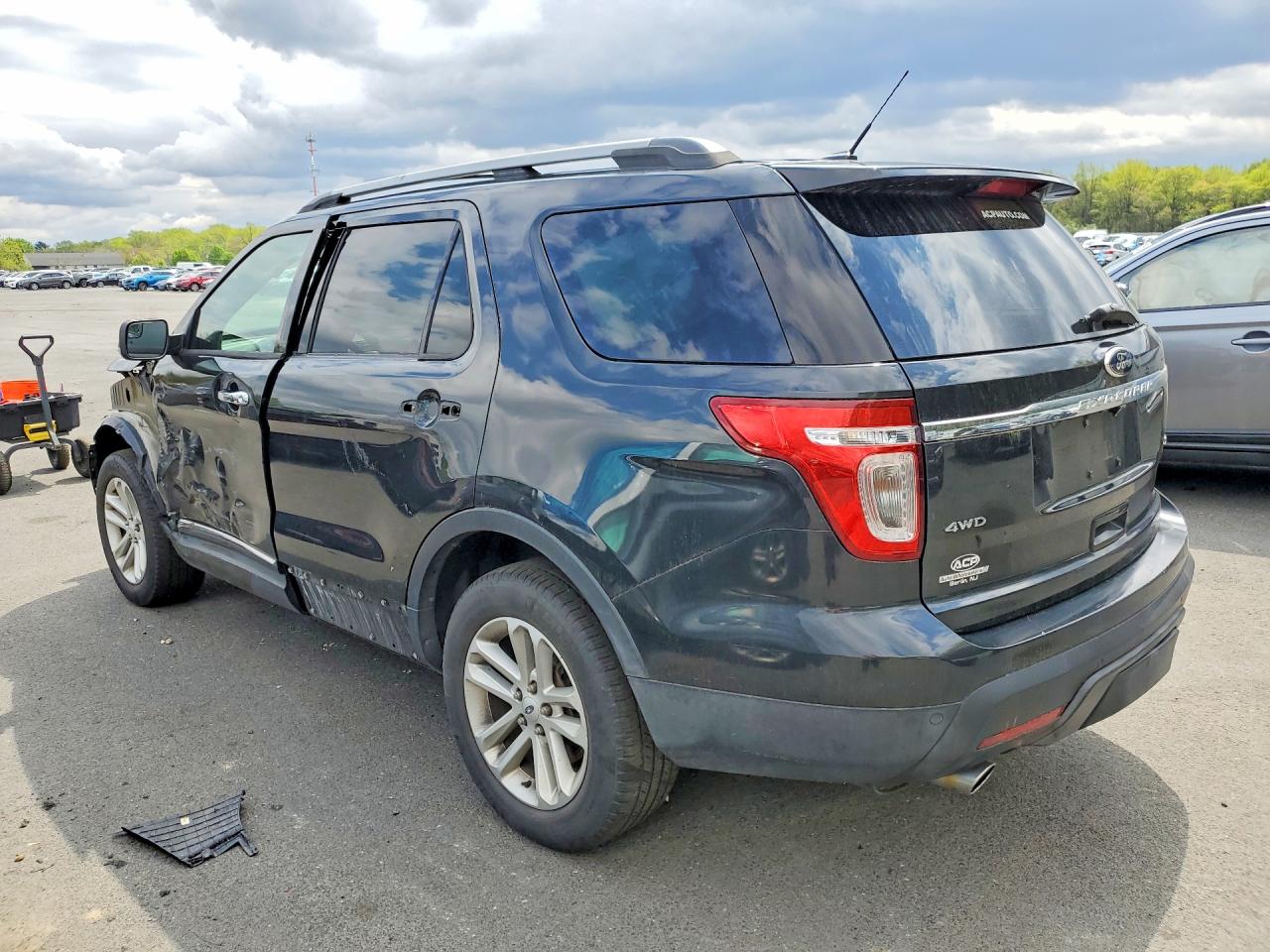 2013 Ford Explorer Xlt Black vin: 1FM5K8D80DGA39730