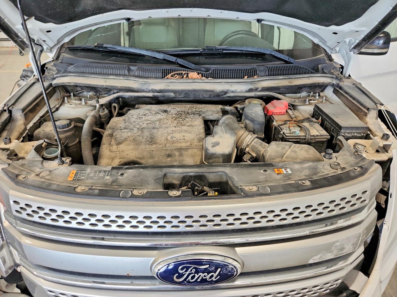 2013 Ford Explorer Xlt White vin: 1FM5K8D80DGA58830