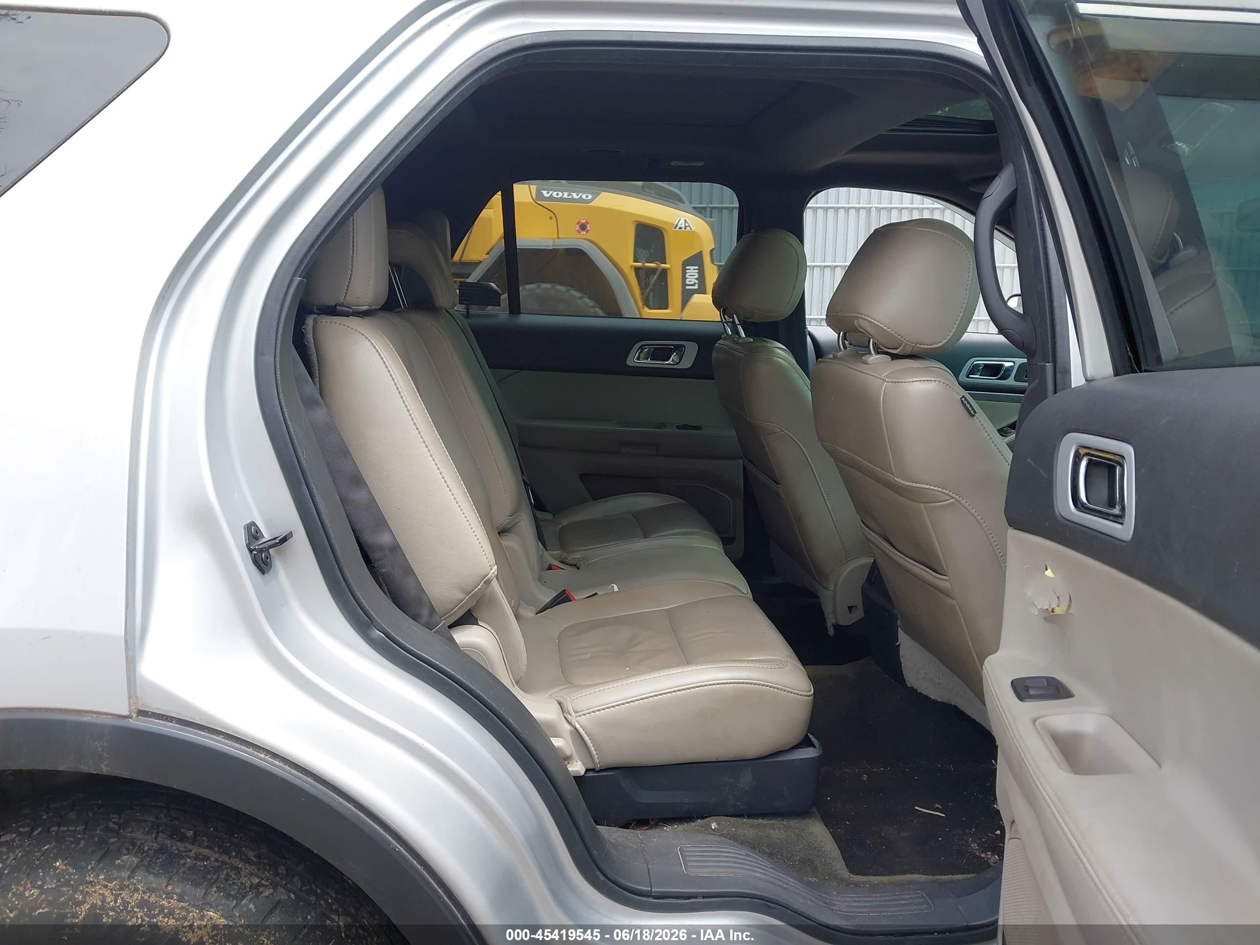2013 Ford Explorer Xlt Silver vin: 1FM5K8D80DGC04692
