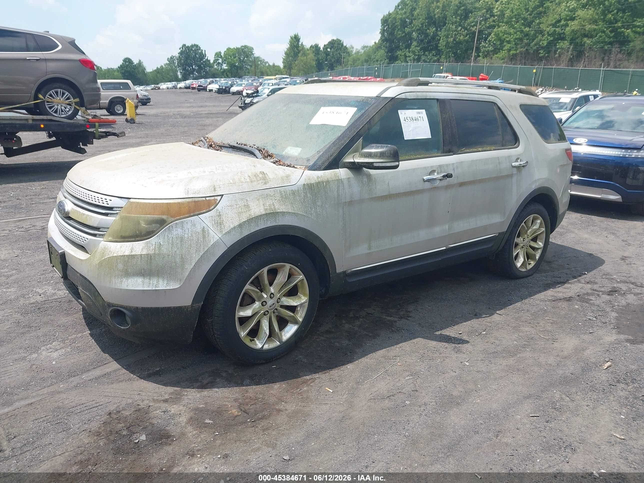 2014 Ford Explorer Xlt Silver vin: 1FM5K8D80EGA15445