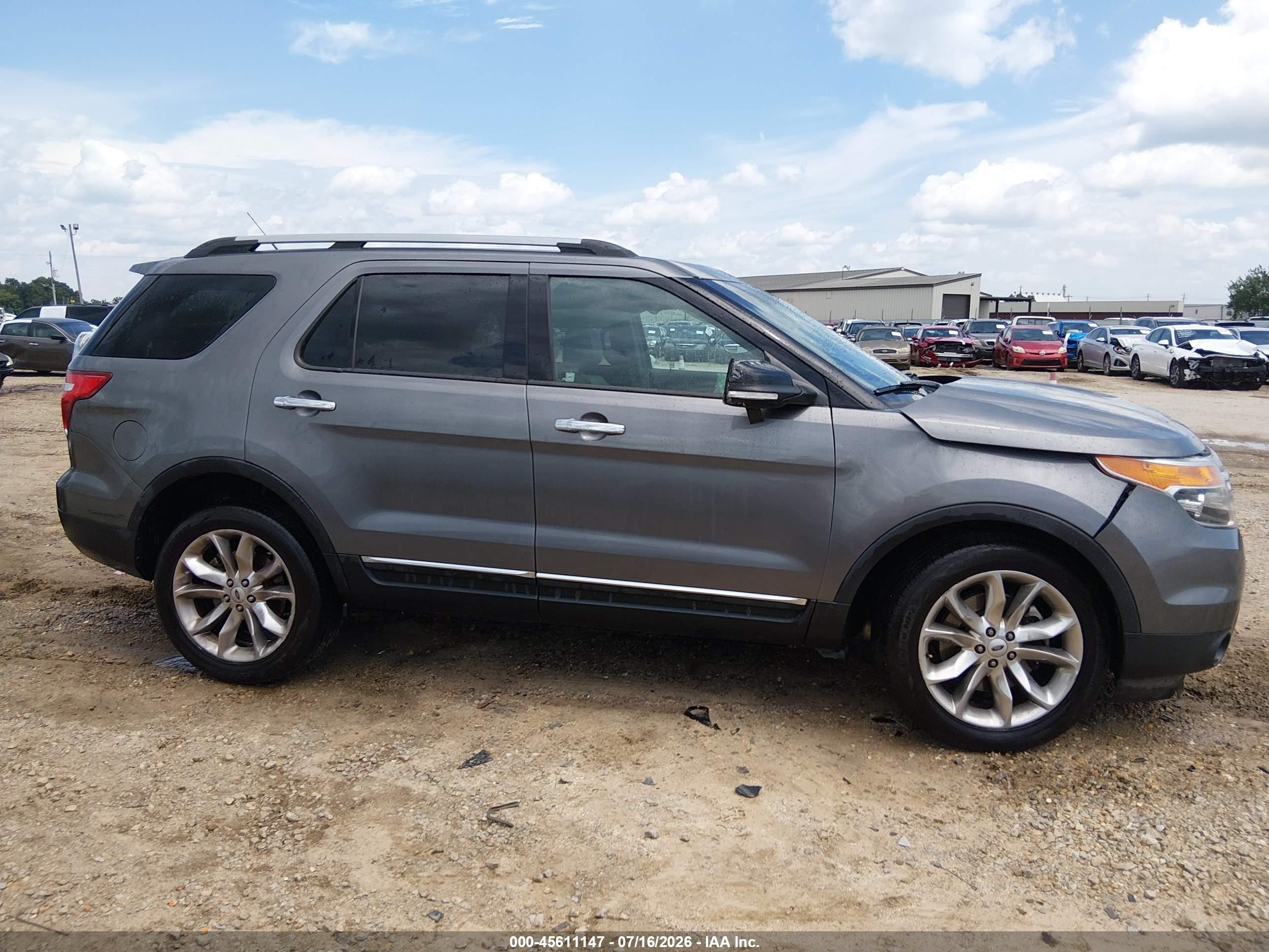 2014 Ford Explorer Xlt Gray vin: 1FM5K8D80EGA52527