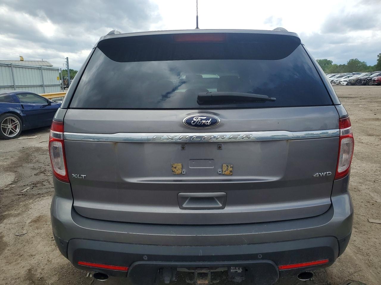 2014 Ford Explorer Xlt Серый vin: 1FM5K8D80EGA91392