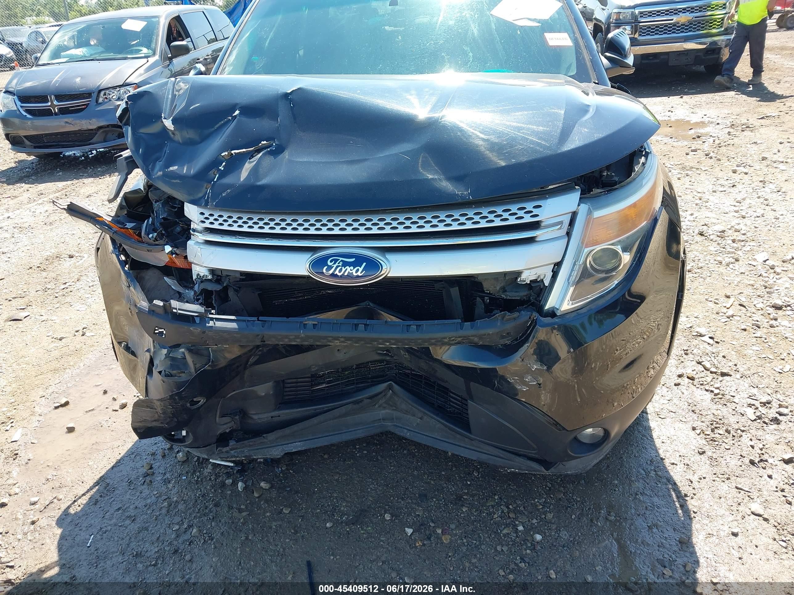 2014 Ford Explorer Xlt Black vin: 1FM5K8D80EGB61313