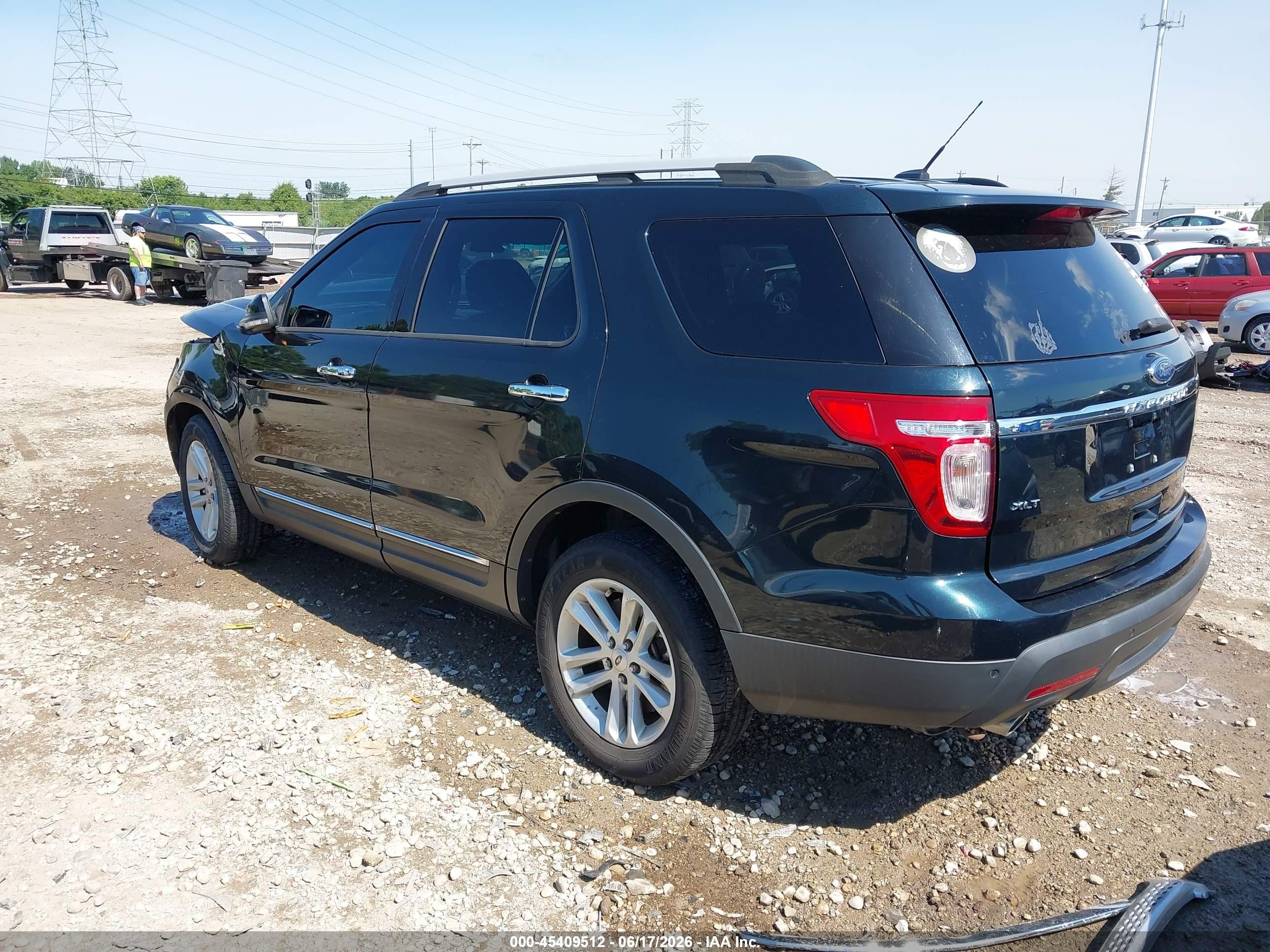 2014 Ford Explorer Xlt Black vin: 1FM5K8D80EGB61313