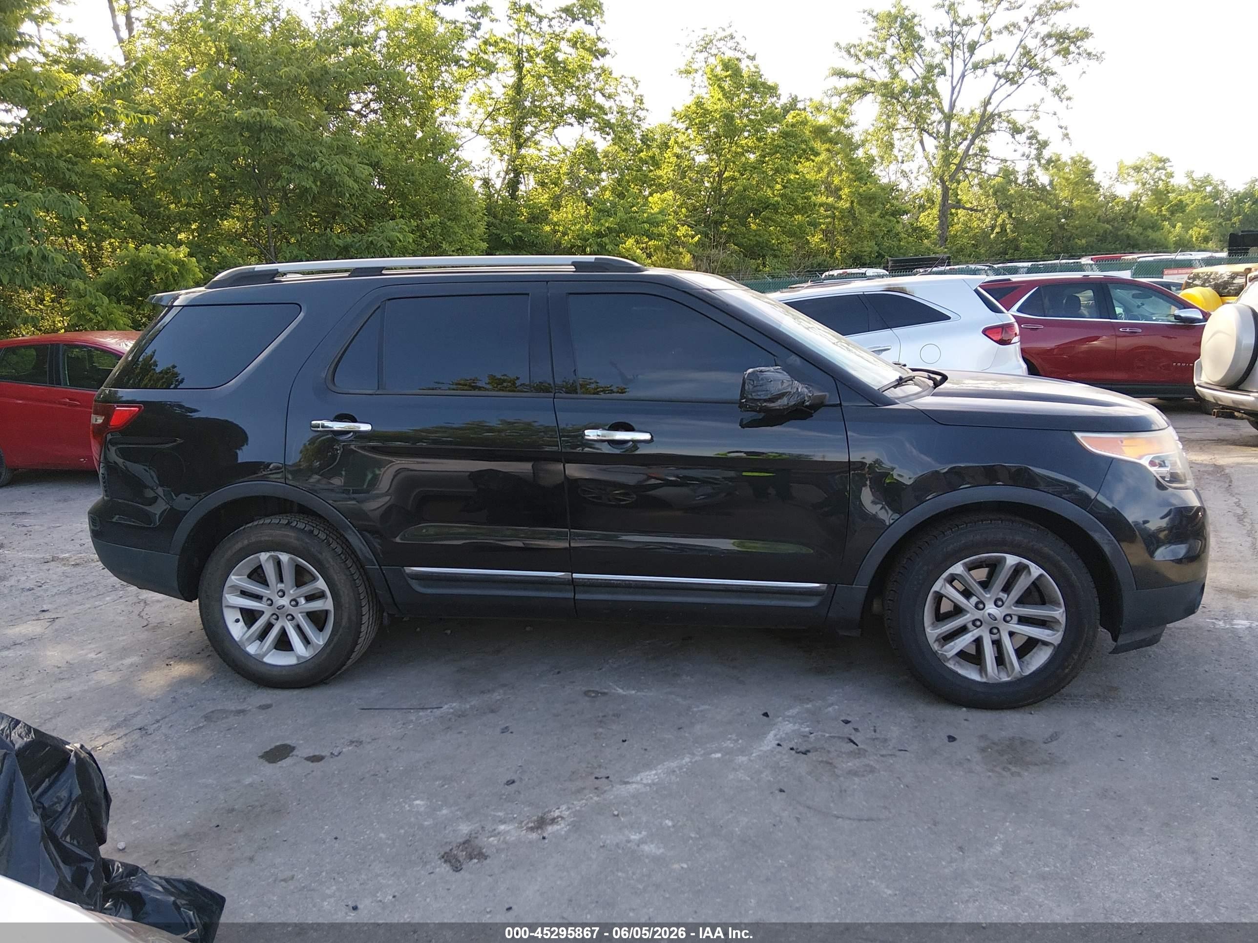 2014 Ford Explorer Xlt Black vin: 1FM5K8D80EGB86096