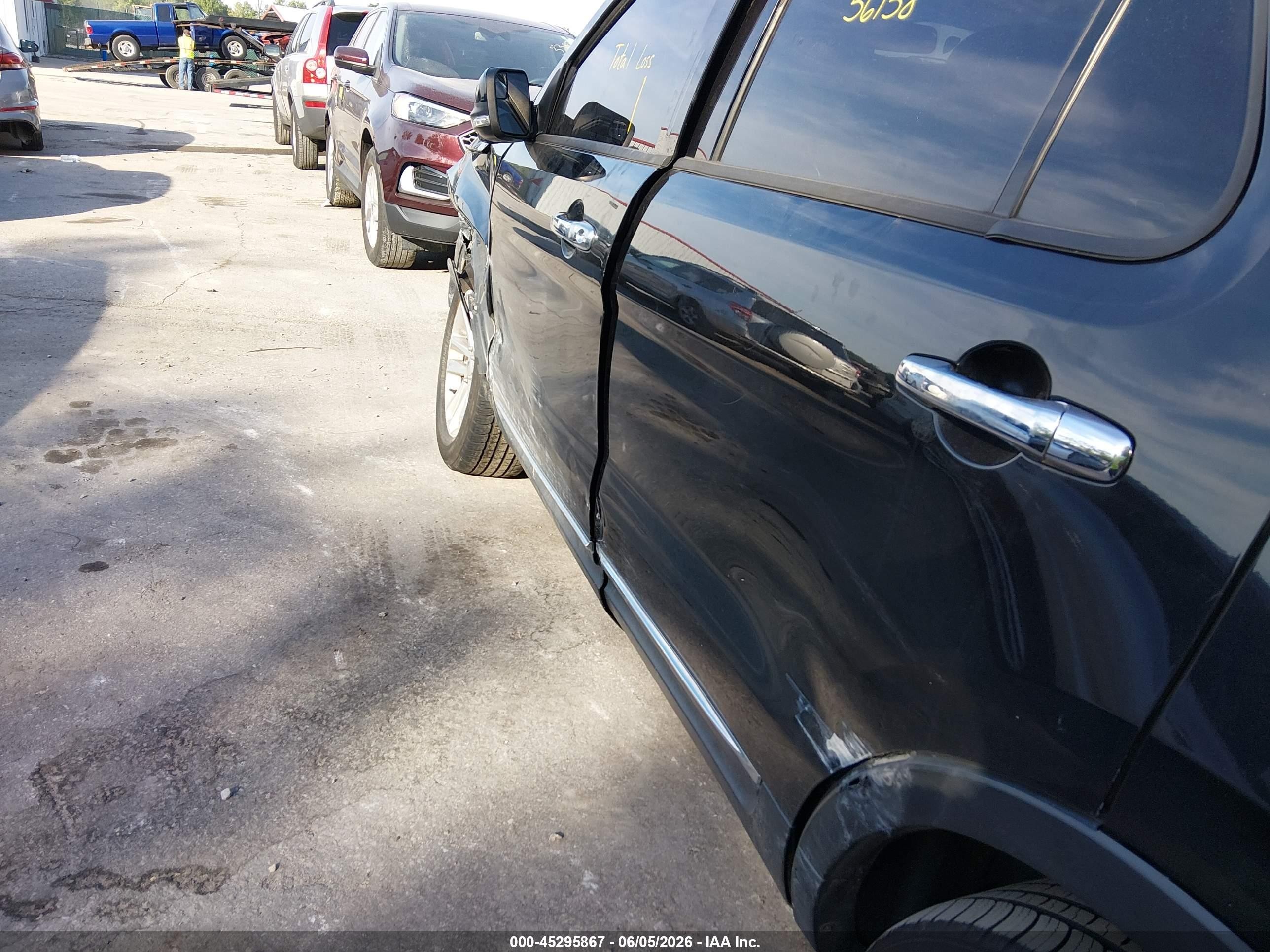 2014 Ford Explorer Xlt Black vin: 1FM5K8D80EGB86096