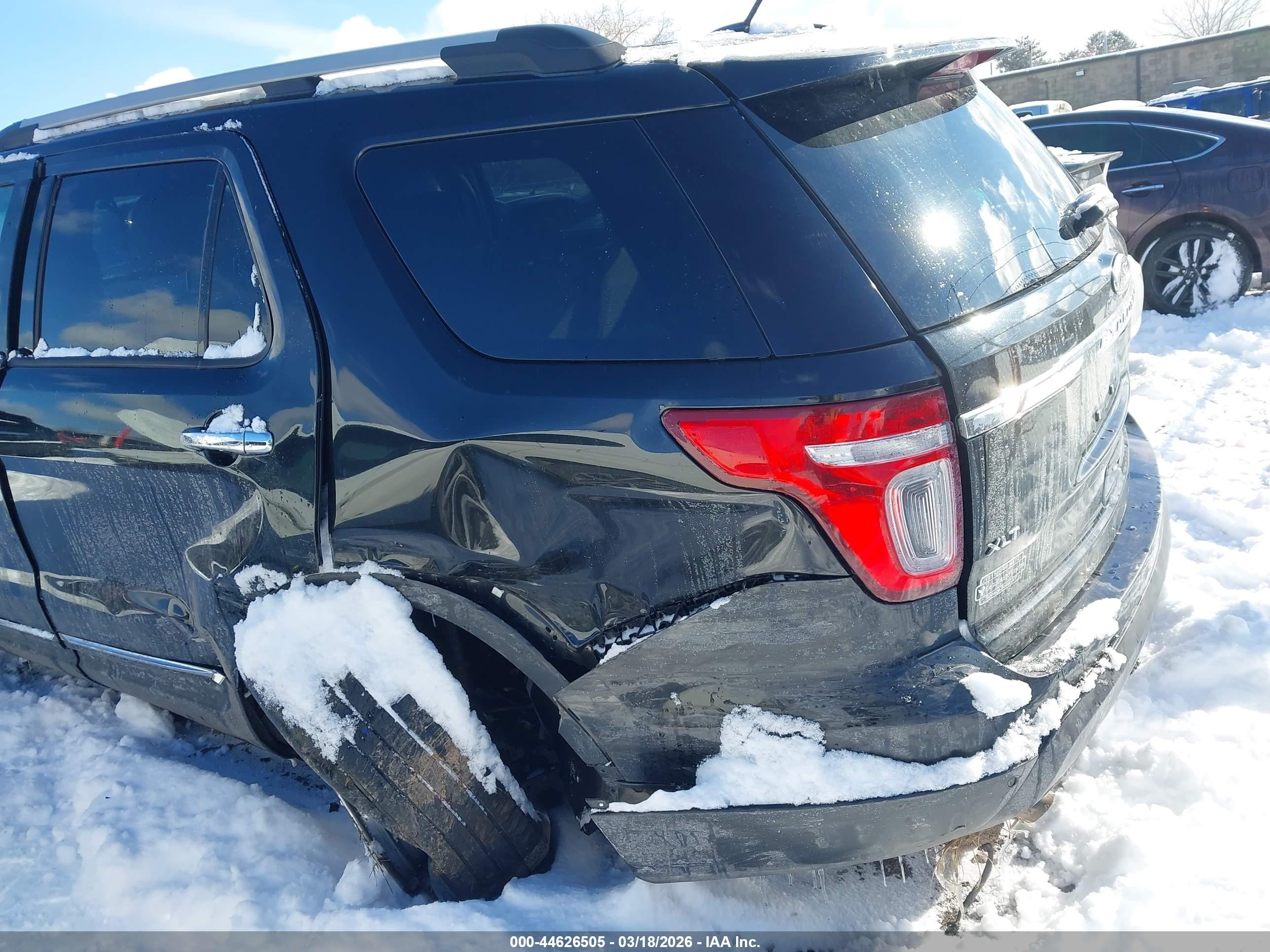 2014 Ford Explorer Xlt Black vin: 1FM5K8D80EGC31859
