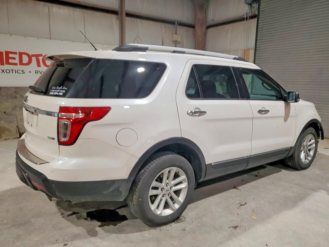2014 Ford Explorer Xlt White vin: 1FM5K8D80EGC41257