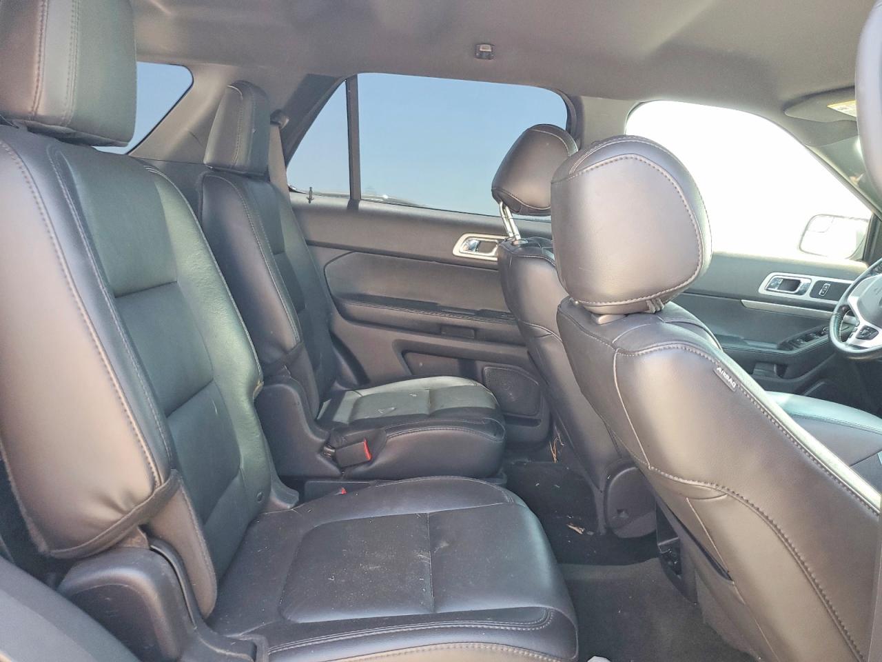 2014 Ford Explorer Xlt Silver vin: 1FM5K8D80EGC54543