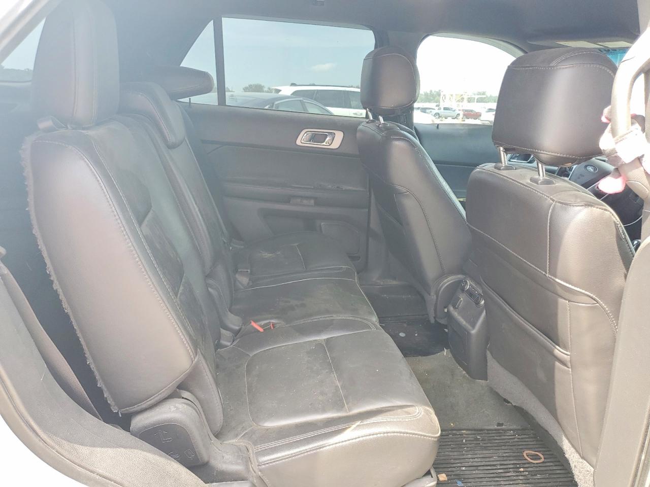 2014 Ford Explorer Xlt Silver vin: 1FM5K8D80EGC56163