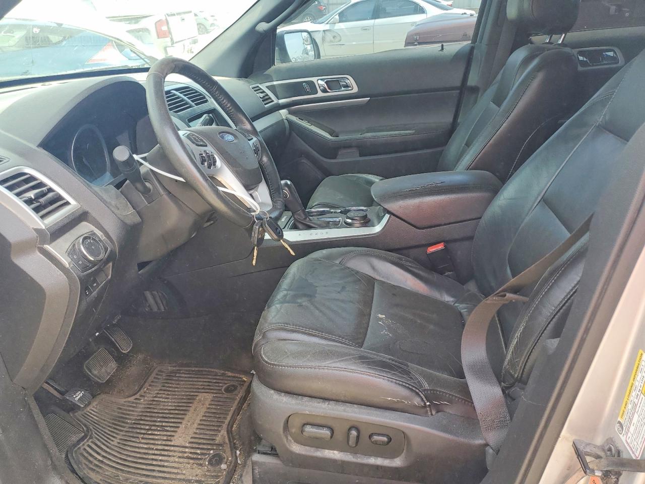 2014 Ford Explorer Xlt Silver vin: 1FM5K8D80EGC56163
