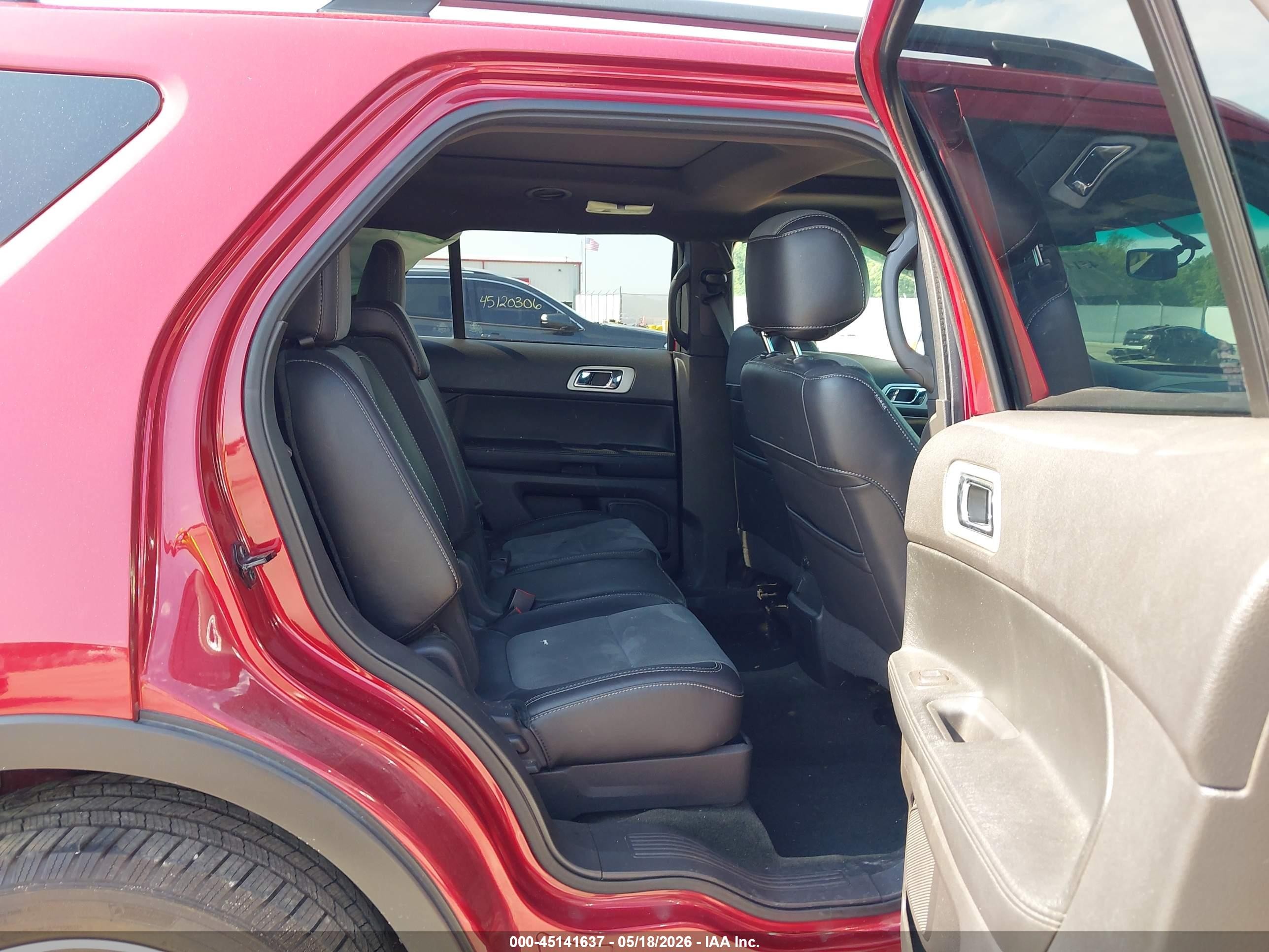 2015 Ford Explorer Xlt Red vin: 1FM5K8D80FGA08061