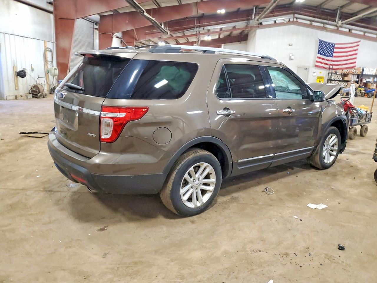 2015 Ford Explorer Xlt Brown vin: 1FM5K8D80FGA56661