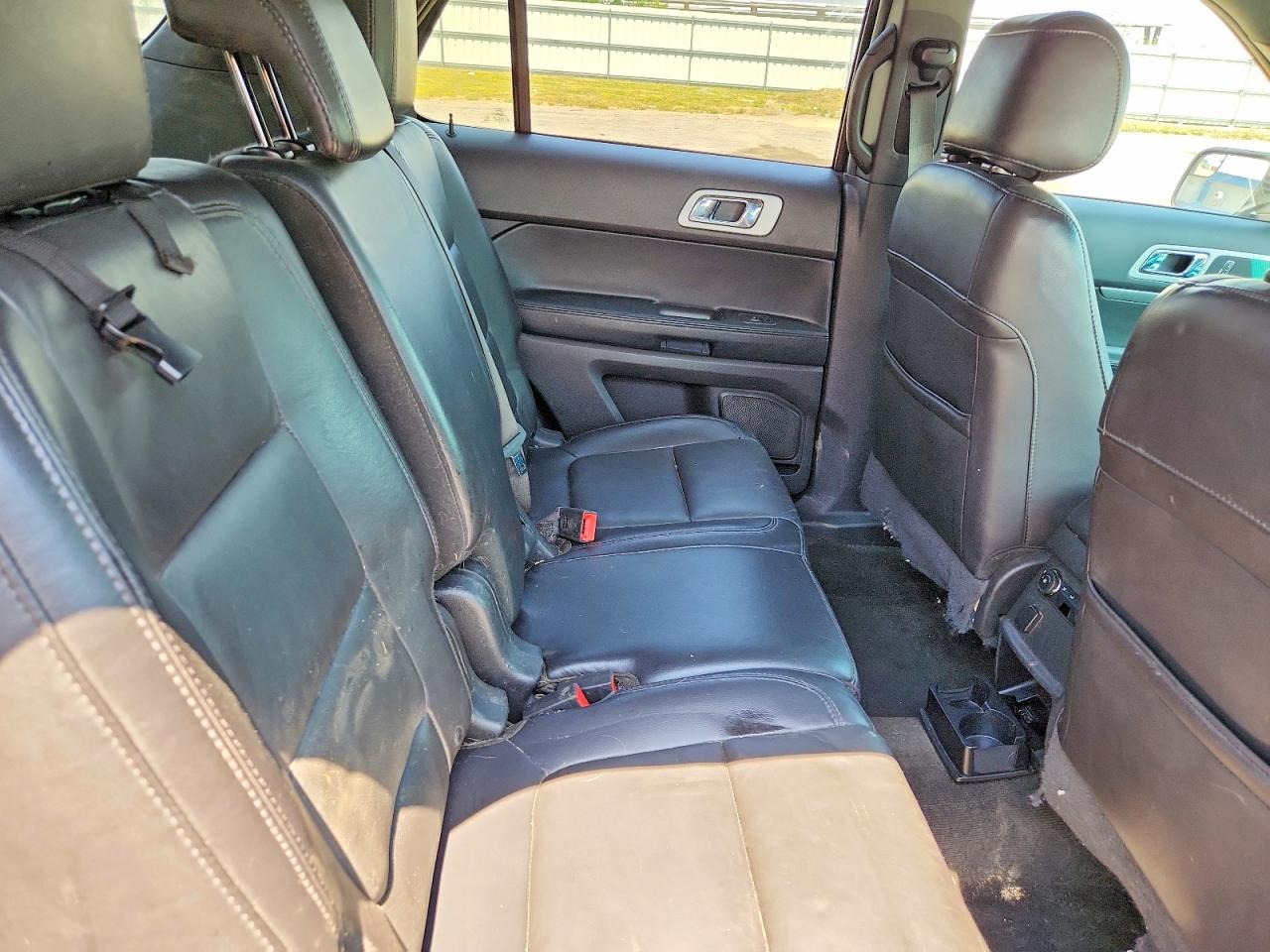 2015 Ford Explorer Xlt Silver vin: 1FM5K8D80FGC32222