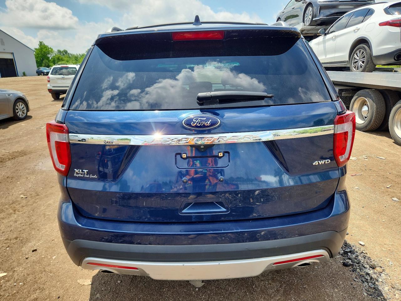 2016 Ford Explorer Xlt Blue vin: 1FM5K8D80GGC37910