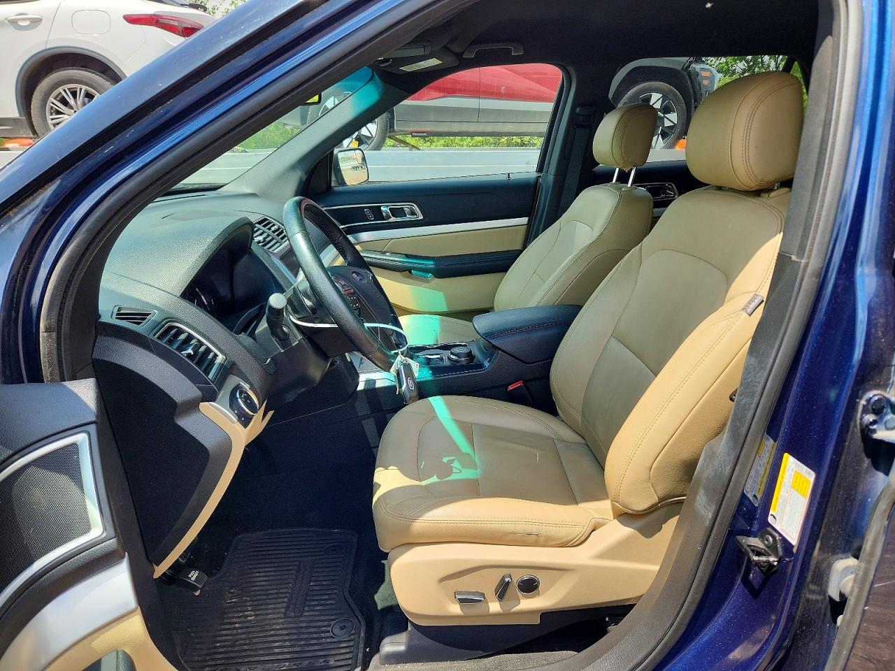 2016 Ford Explorer Xlt Blue vin: 1FM5K8D80GGC37910
