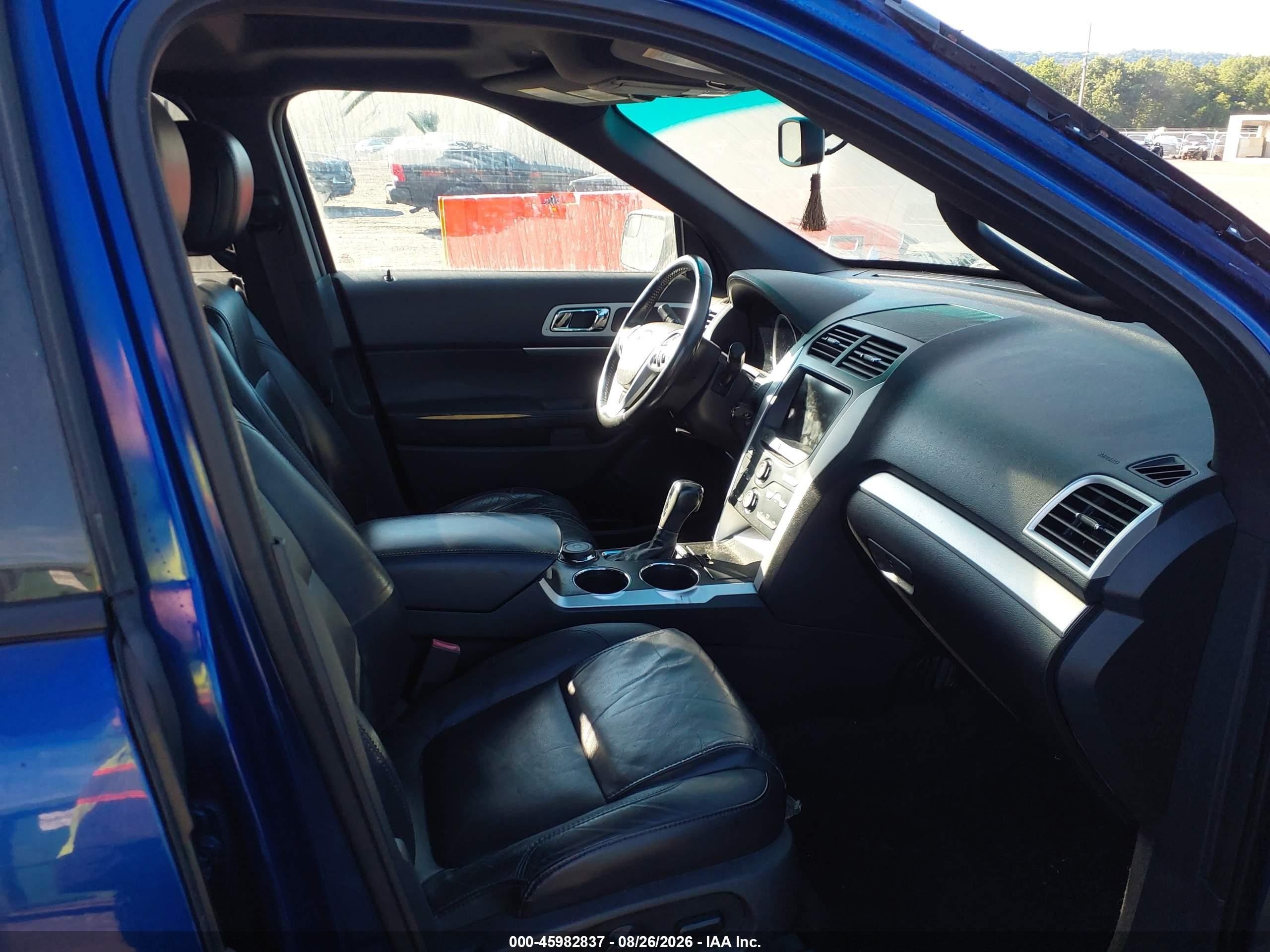 2013 Ford Explorer Xlt Blue vin: 1FM5K8D81DGA24590