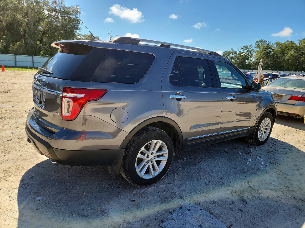 2013 Ford Explorer Xlt Charcoal vin: 1FM5K8D81DGA77919