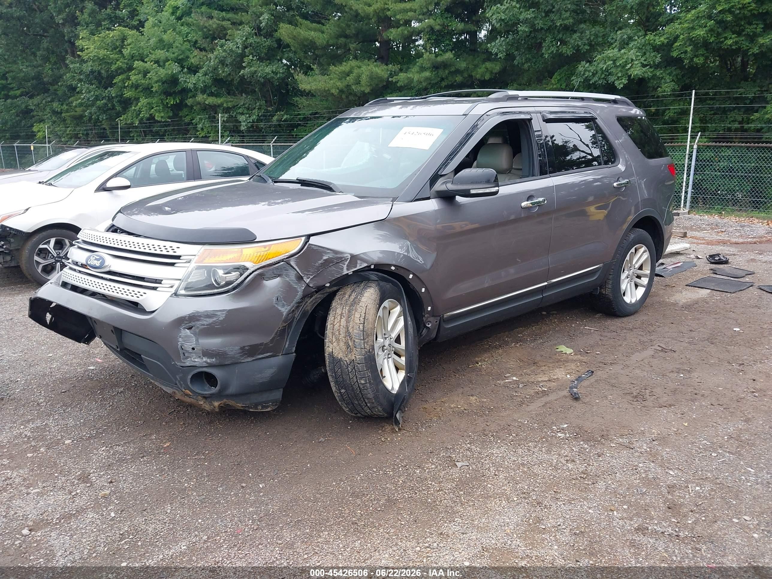 2014 Ford Explorer Xlt Gray vin: 1FM5K8D81EGA02171