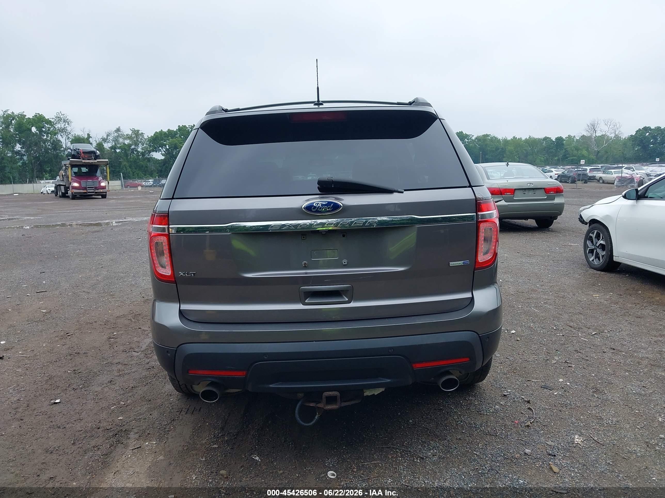 2014 Ford Explorer Xlt Gray vin: 1FM5K8D81EGA02171